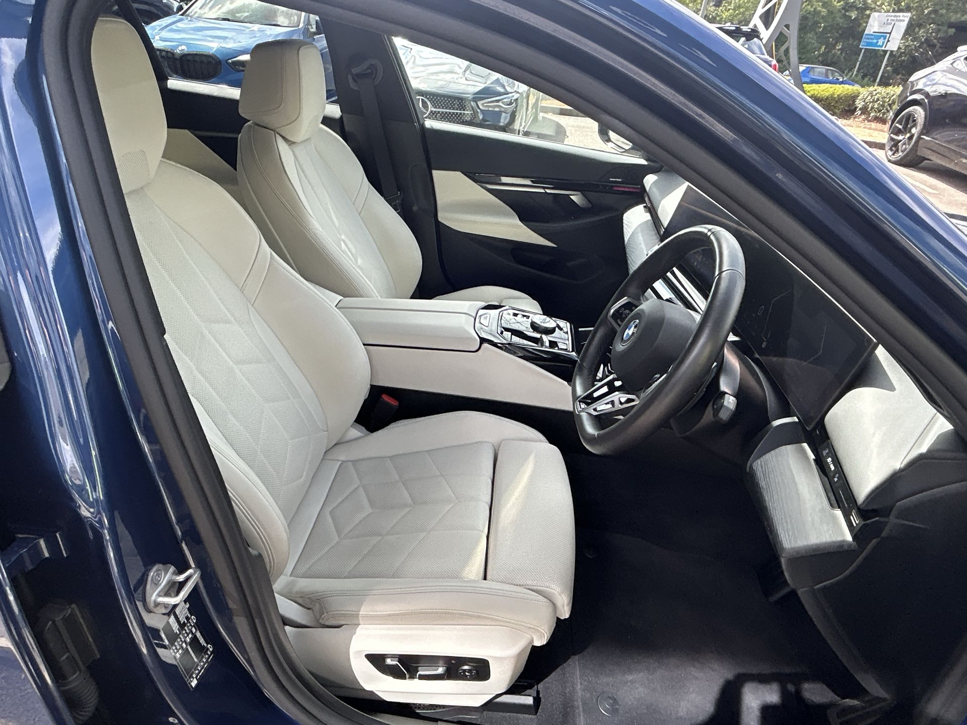 520I