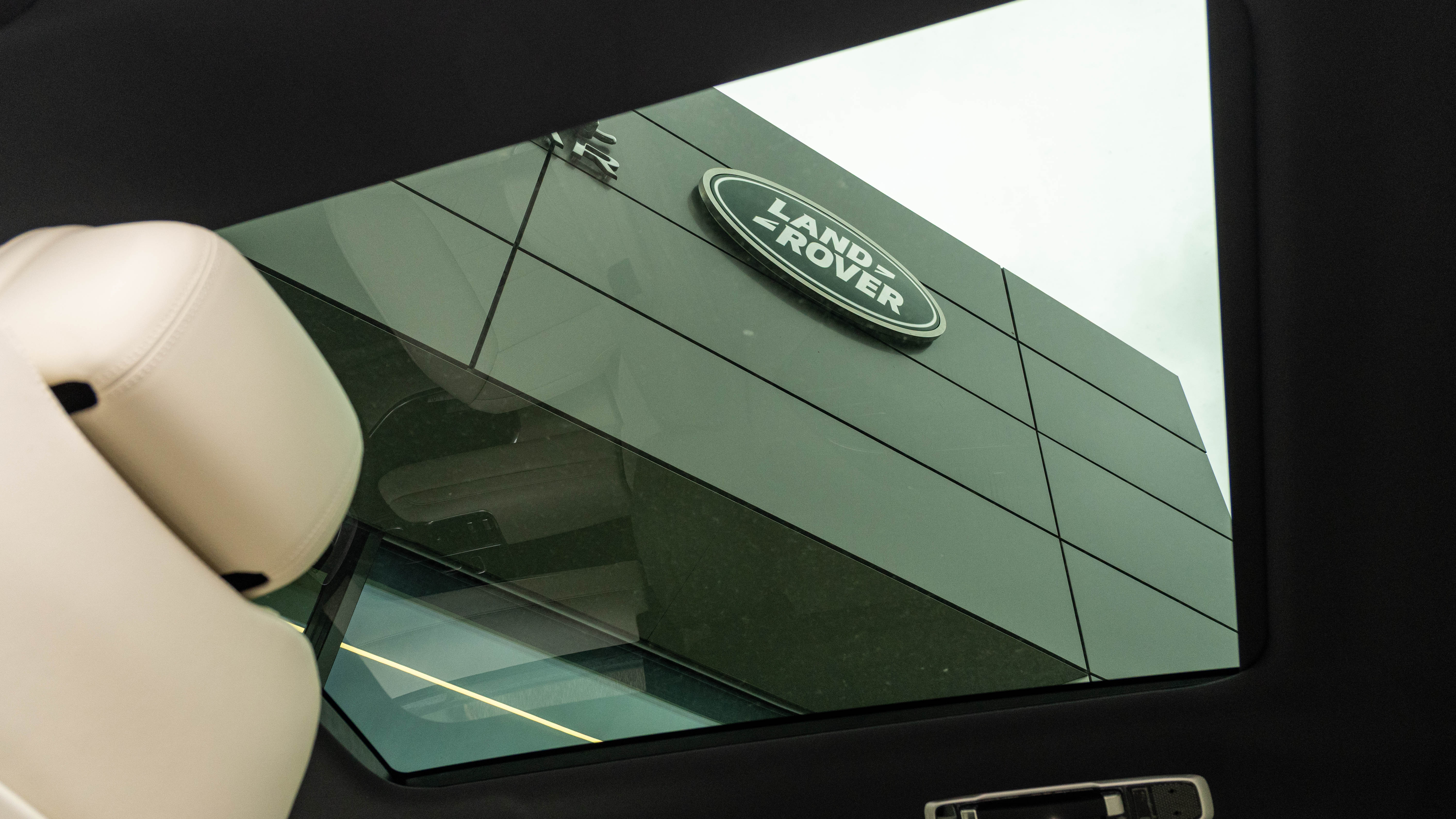 RANGE ROVER 3.0 D350 SE 4DR AUTO ESTATE