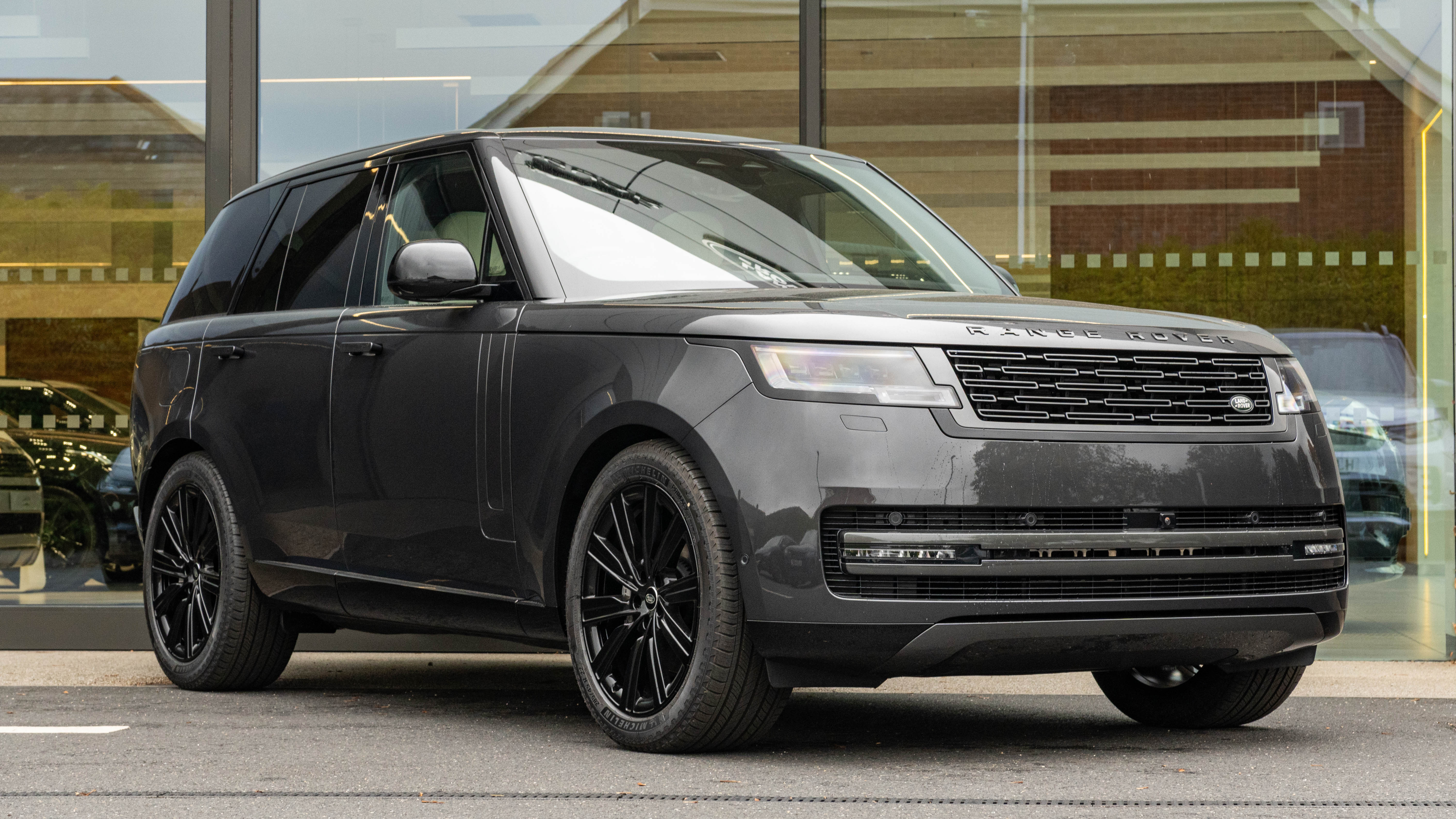 RANGE ROVER 3.0 D350 SE 4DR AUTO ESTATE