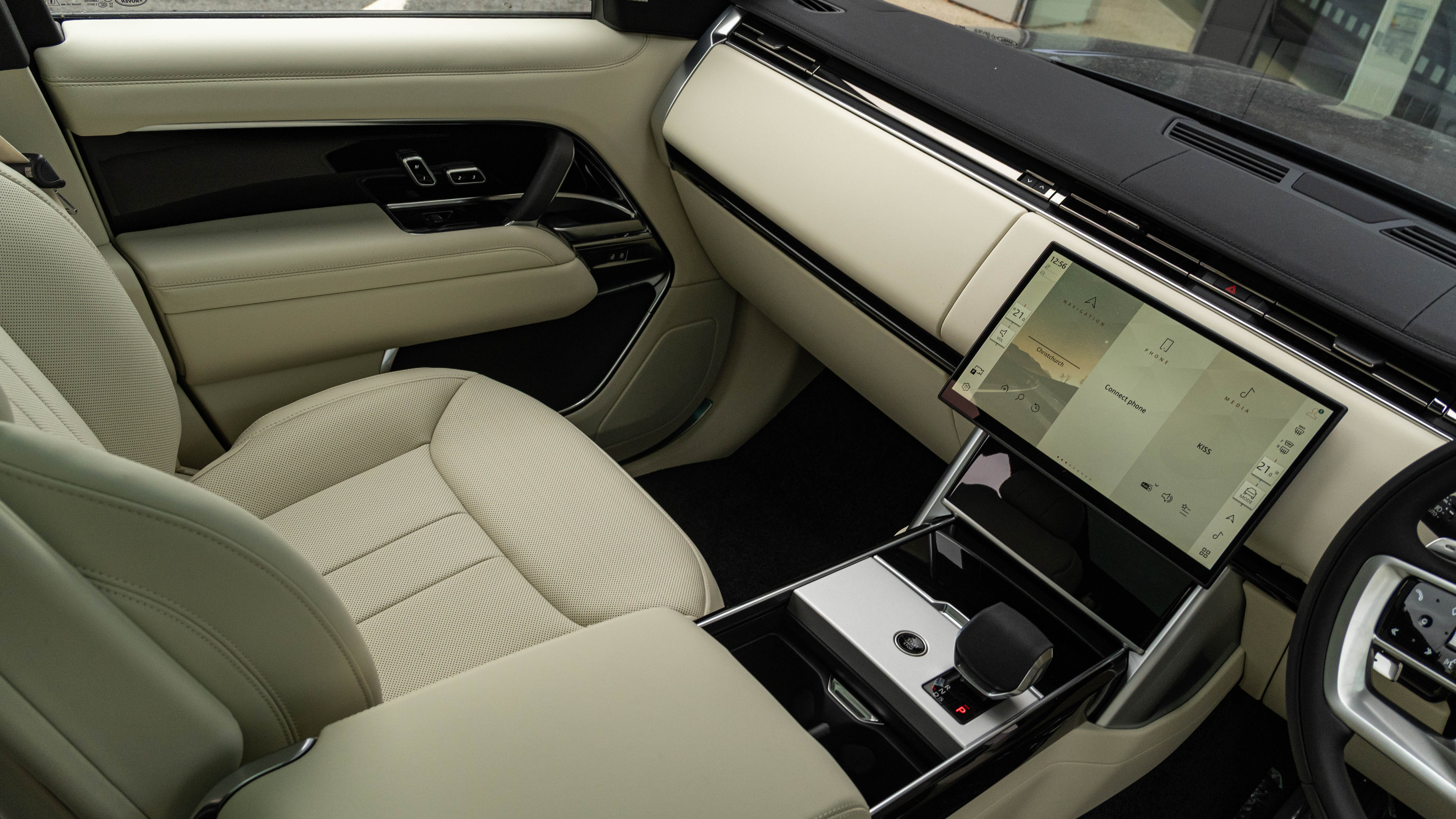 RANGE ROVER 3.0 D350 SE 4DR AUTO ESTATE