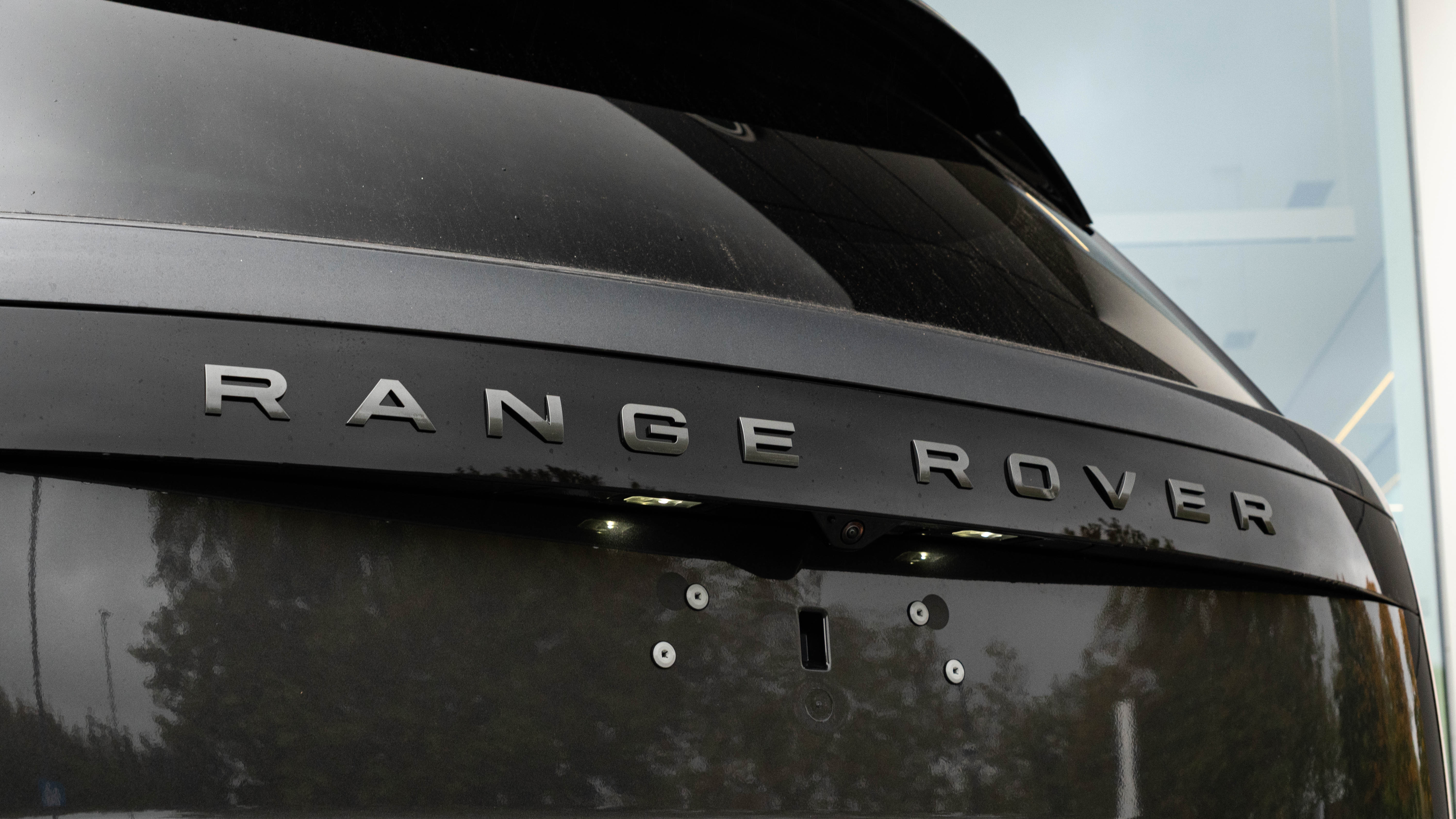RANGE ROVER 3.0 D350 SE 4DR AUTO ESTATE