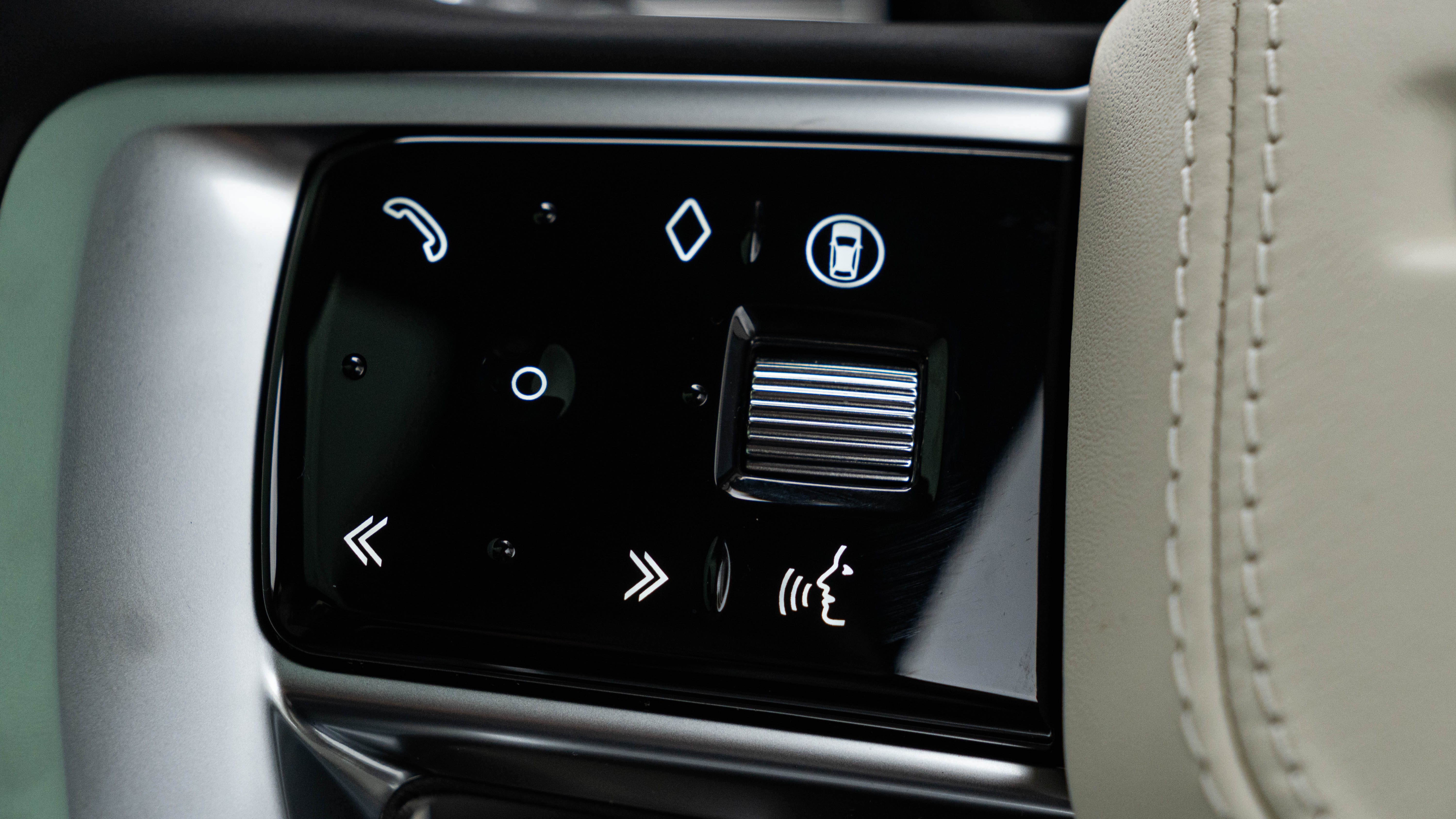 RANGE ROVER 3.0 D350 SE 4DR AUTO ESTATE