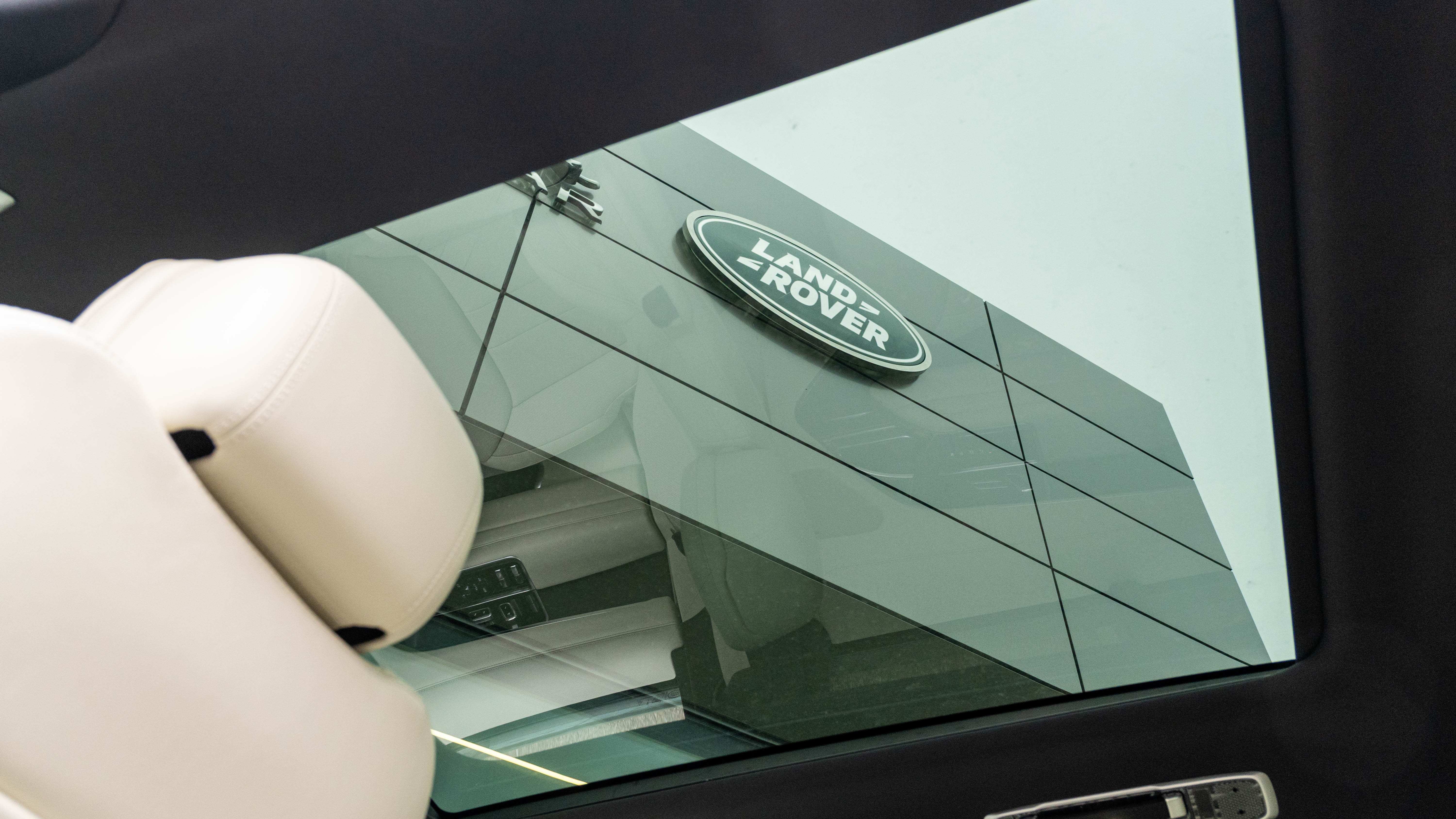 RANGE ROVER 3.0 D350 SE 4DR AUTO ESTATE