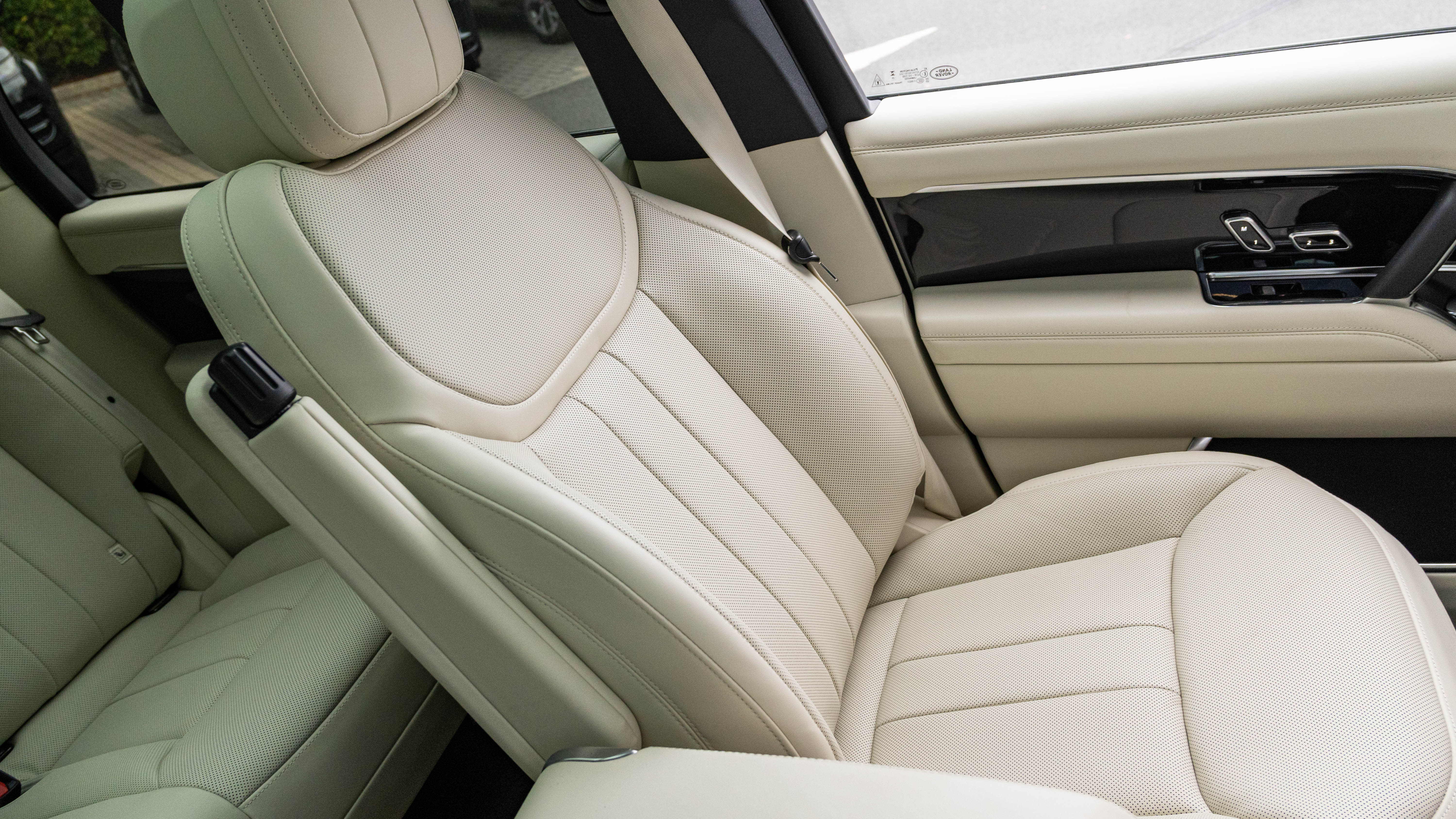 RANGE ROVER 3.0 D350 SE 4DR AUTO ESTATE