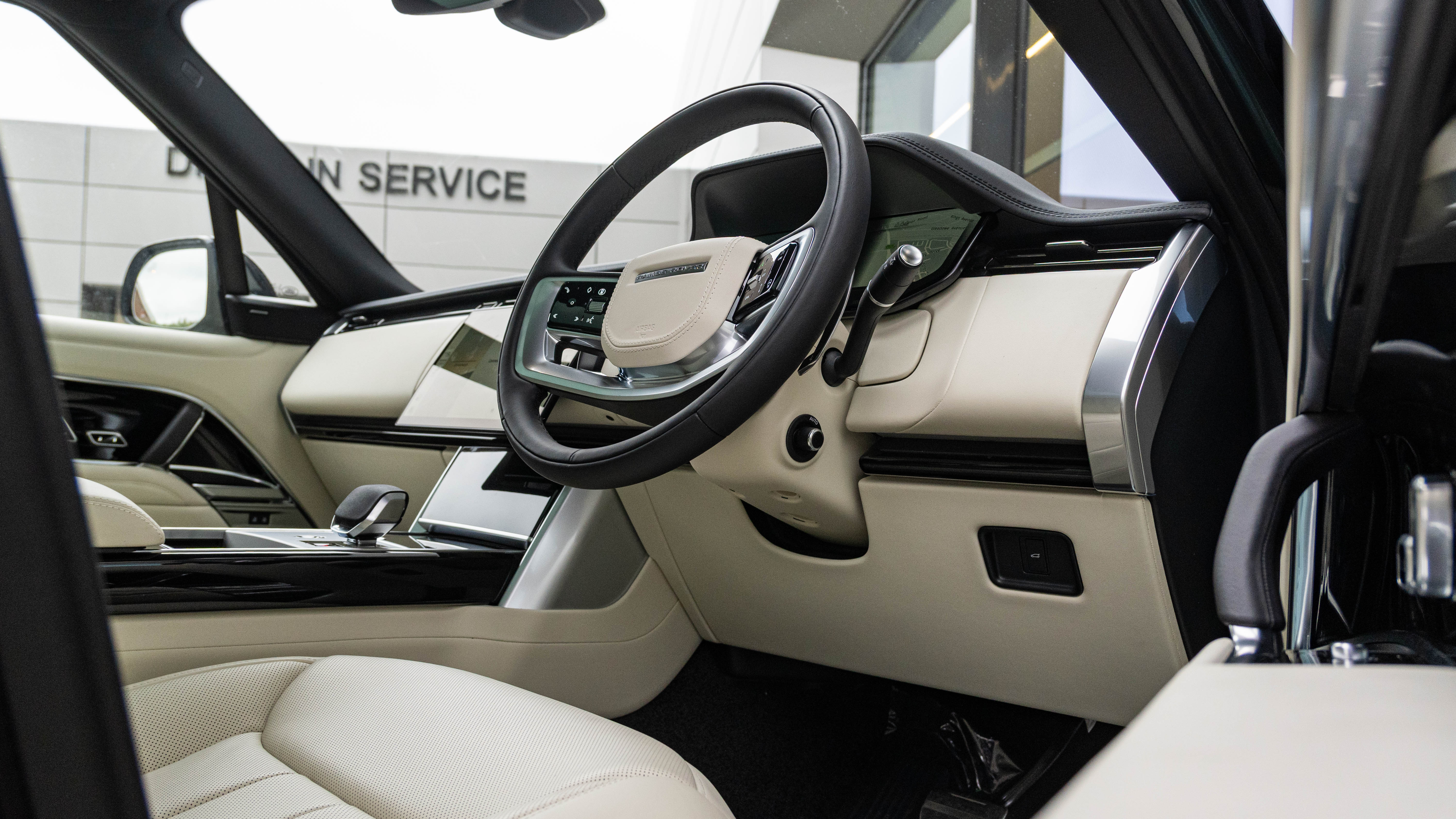 RANGE ROVER 3.0 D350 SE 4DR AUTO ESTATE