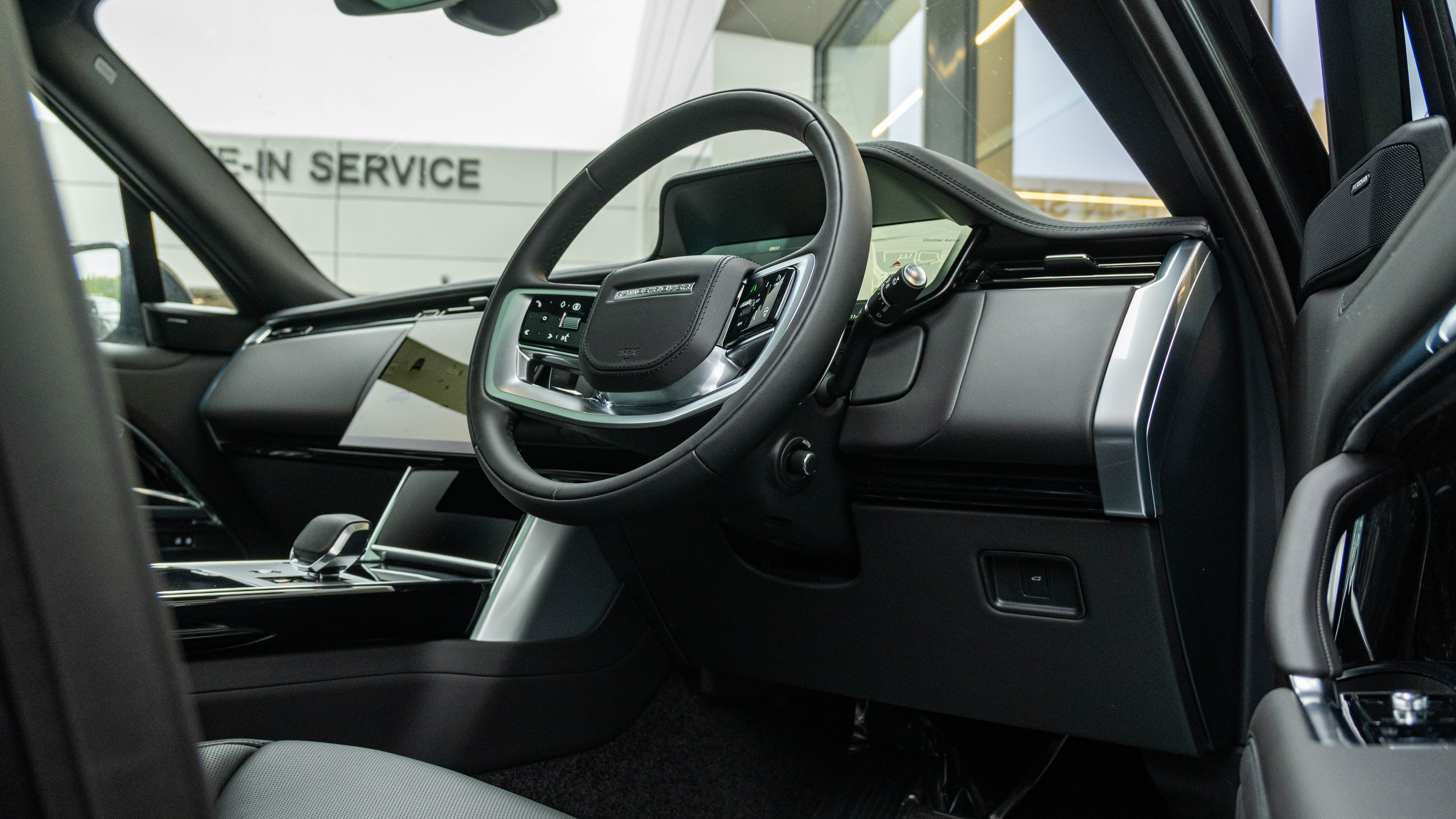 RANGE ROVER 3.0 D350 SE 4DR AUTO ESTATE