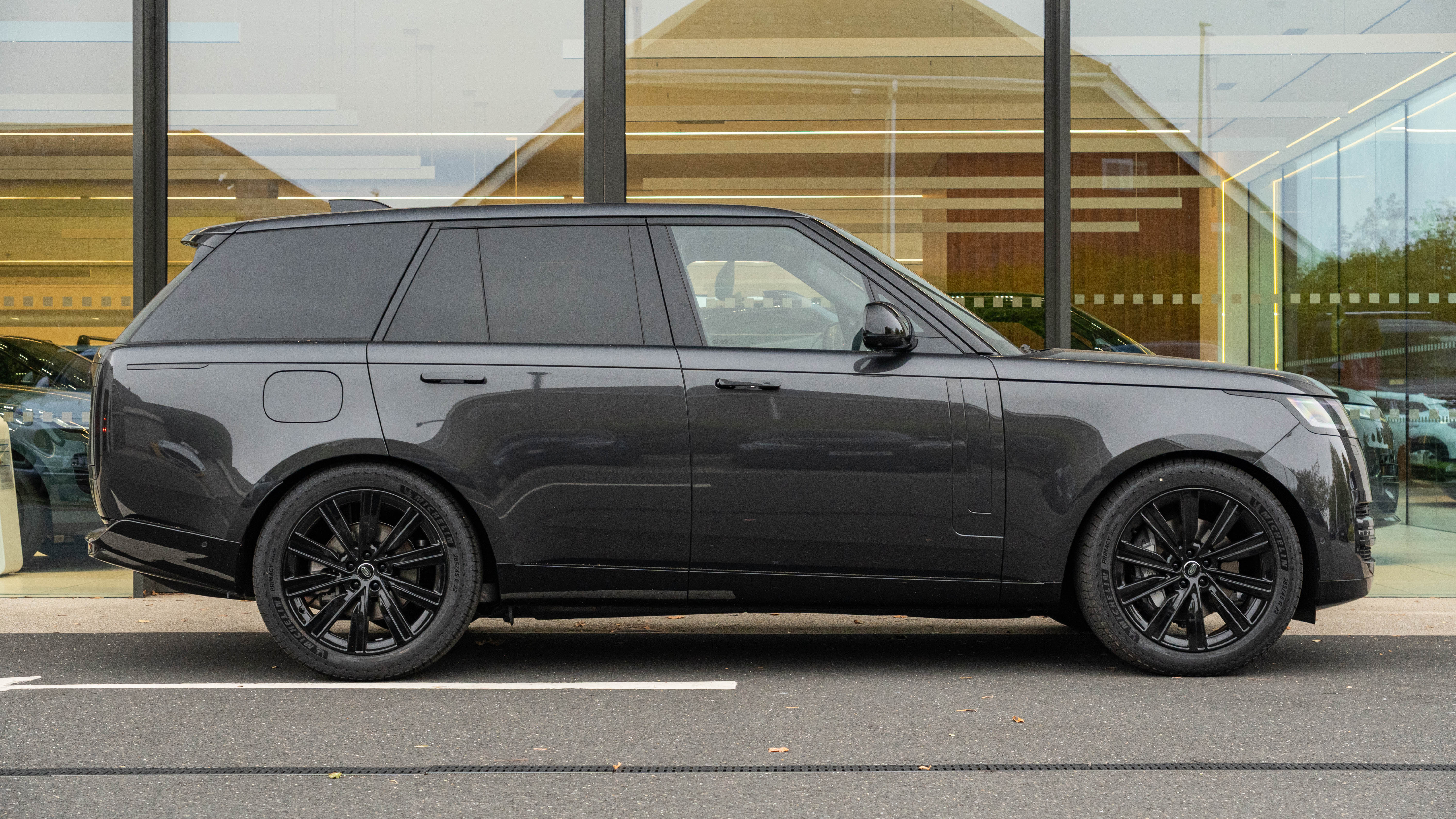 RANGE ROVER 3.0 D350 SE 4DR AUTO ESTATE