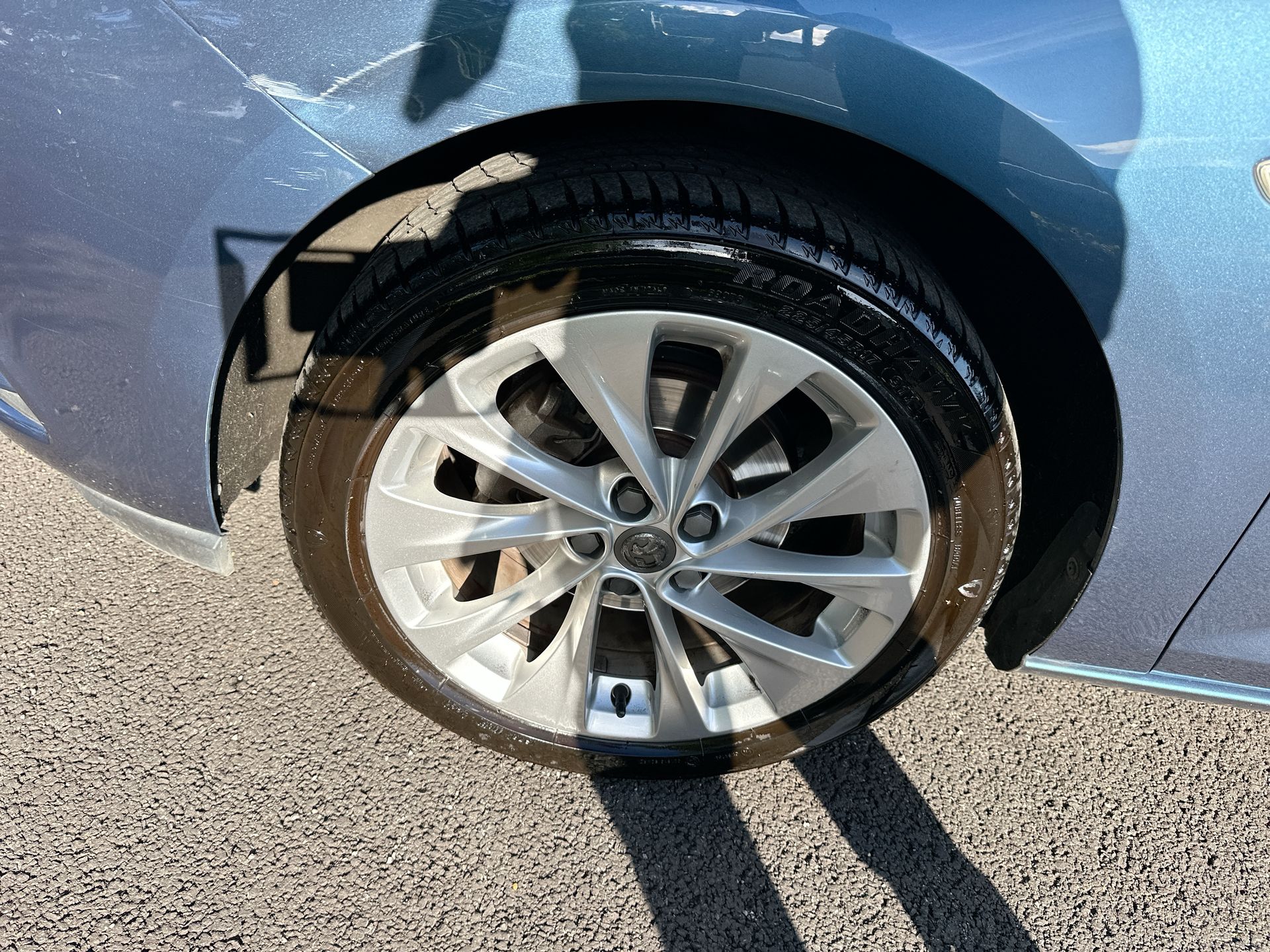 16V 125