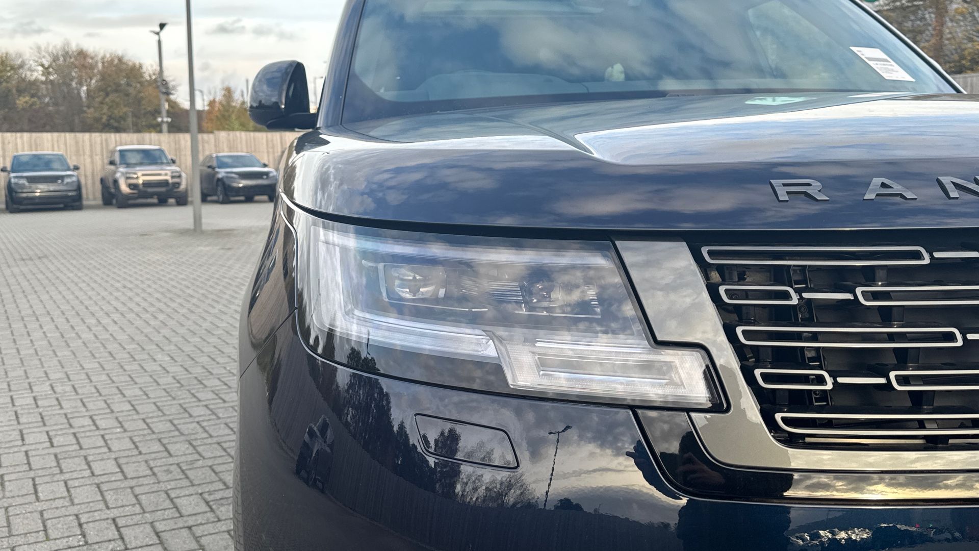 RANGE ROVER 3.0 D350 AUTOBIOGRAPHY LWB 4DR AUTO ESTATE