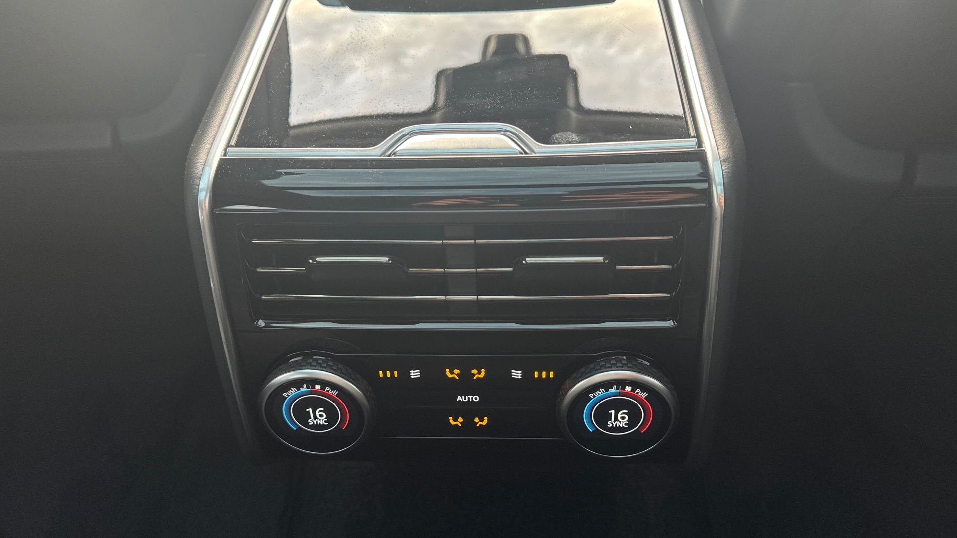 RANGE ROVER 3.0 D350 AUTOBIOGRAPHY LWB 4DR AUTO ESTATE