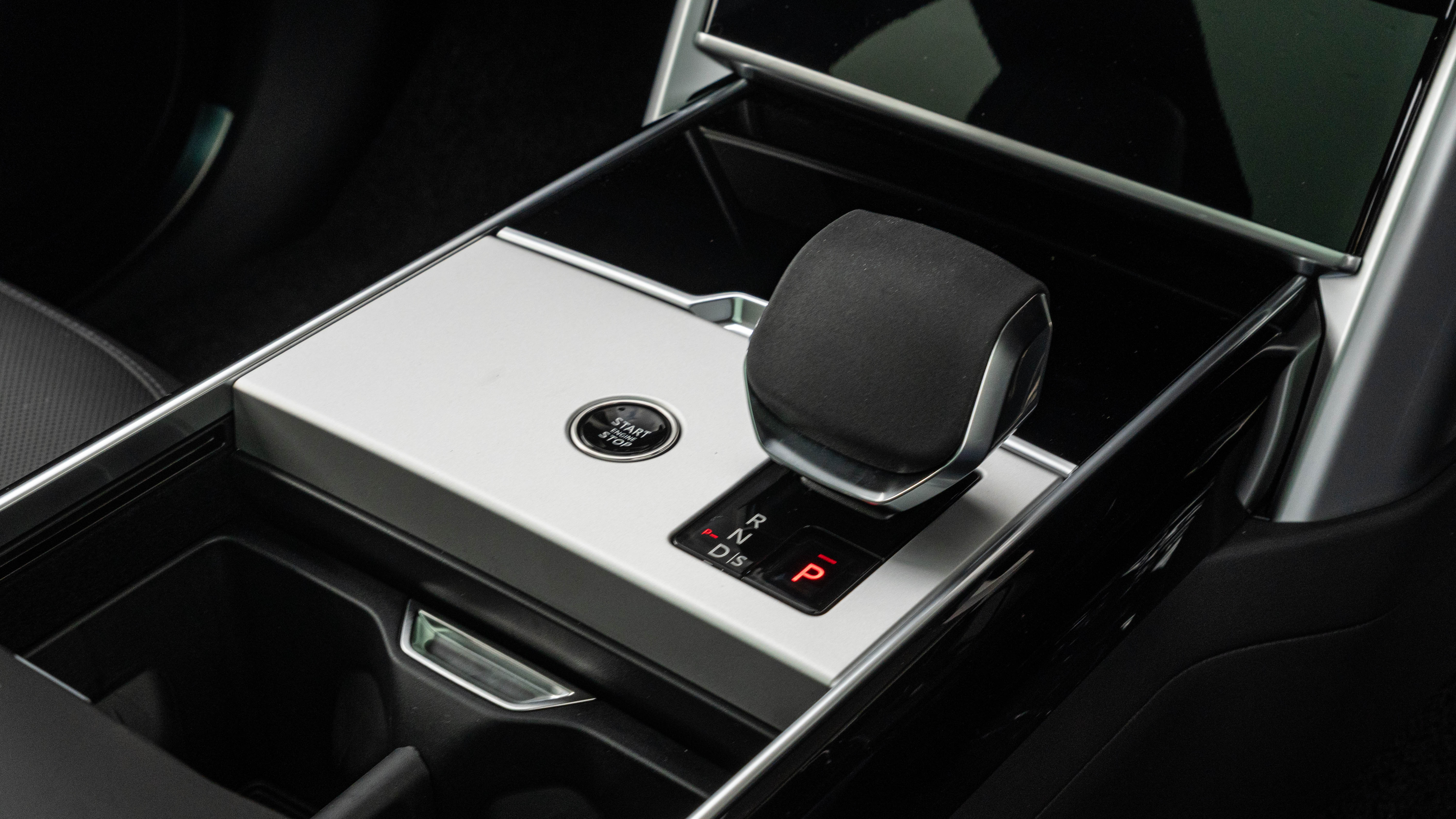 RANGE ROVER 3.0 D350 SE 4DR AUTO ESTATE