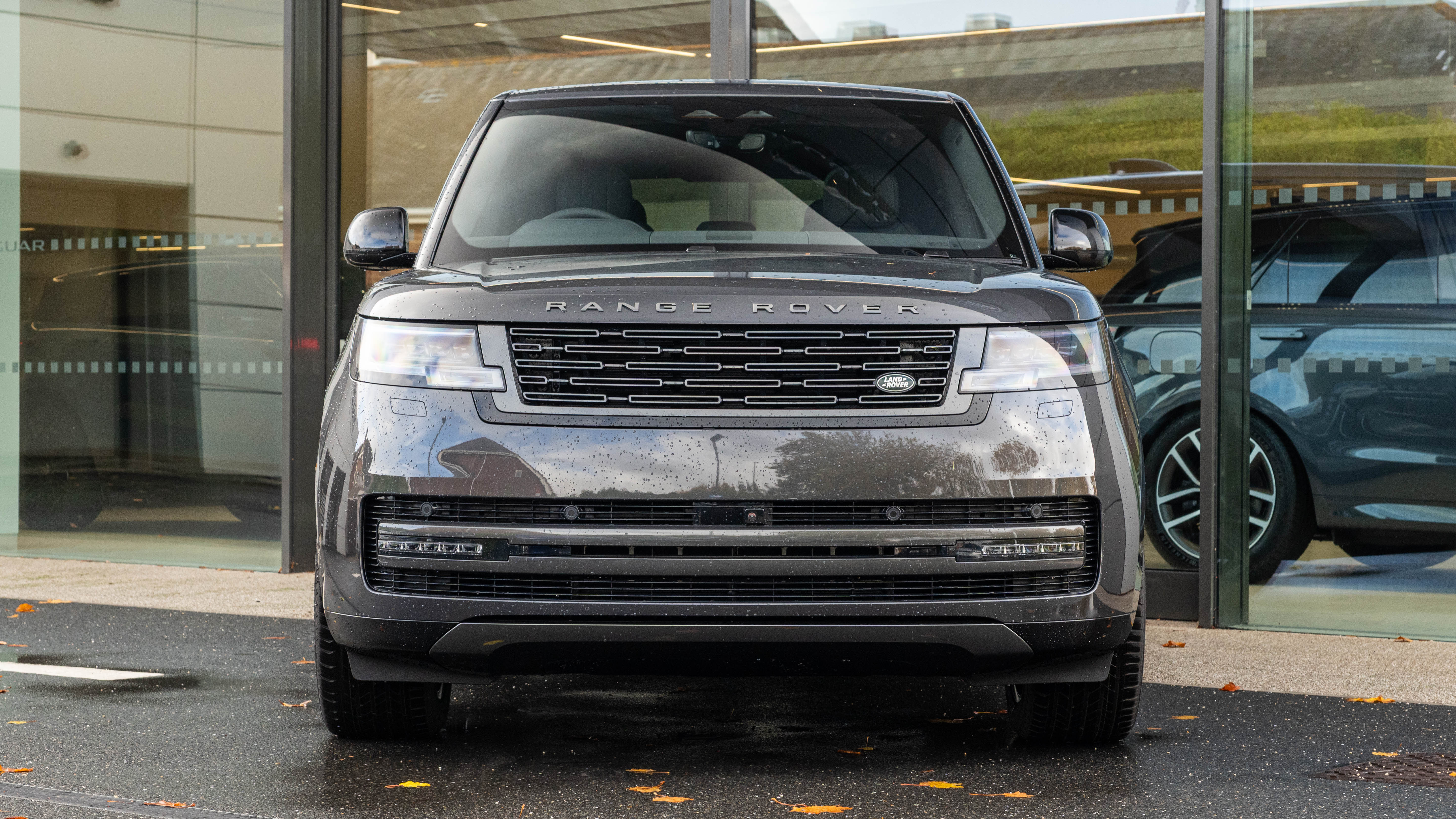 RANGE ROVER 3.0 D350 SE 4DR AUTO ESTATE