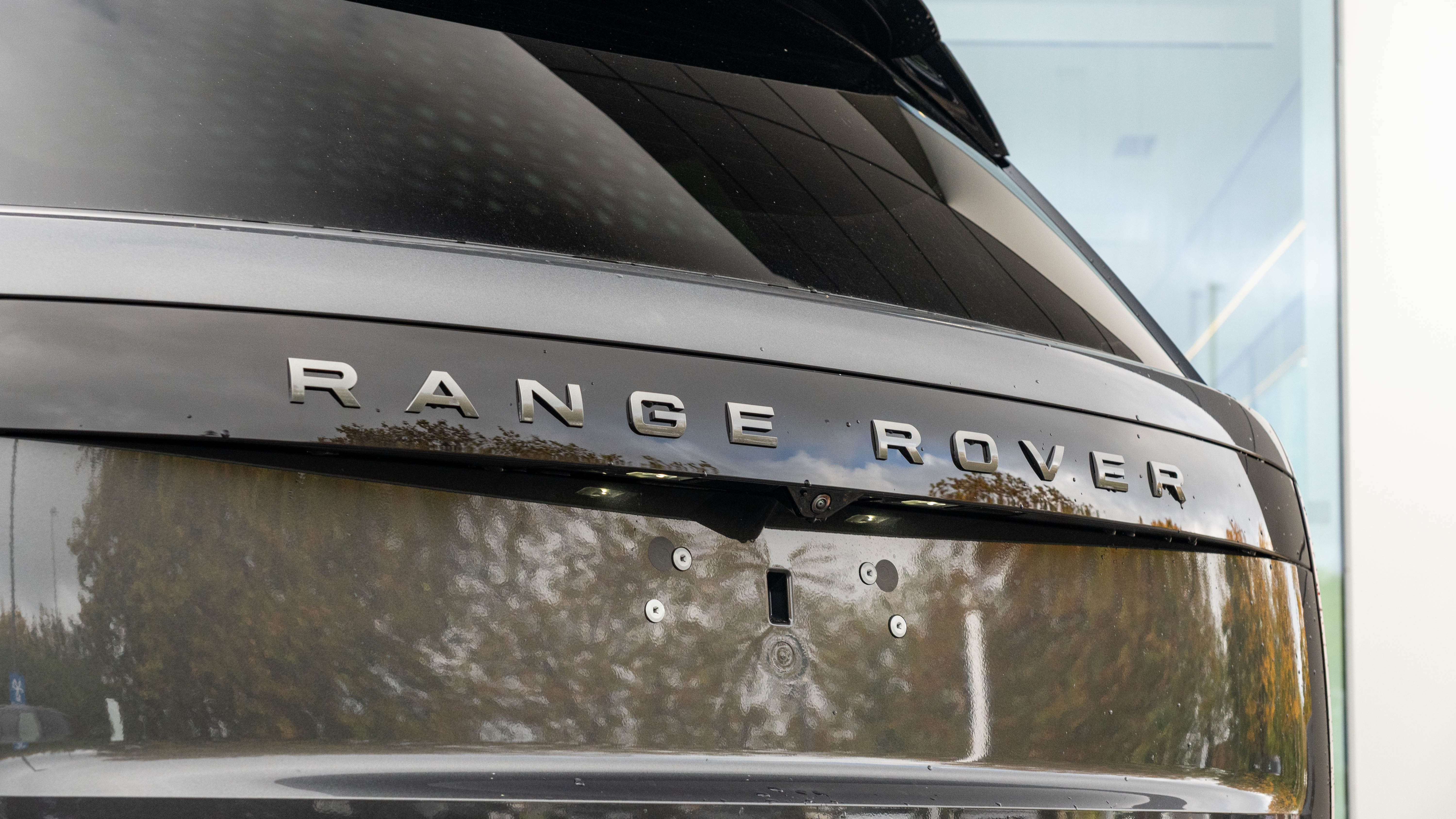 RANGE ROVER 3.0 D350 SE 4DR AUTO ESTATE