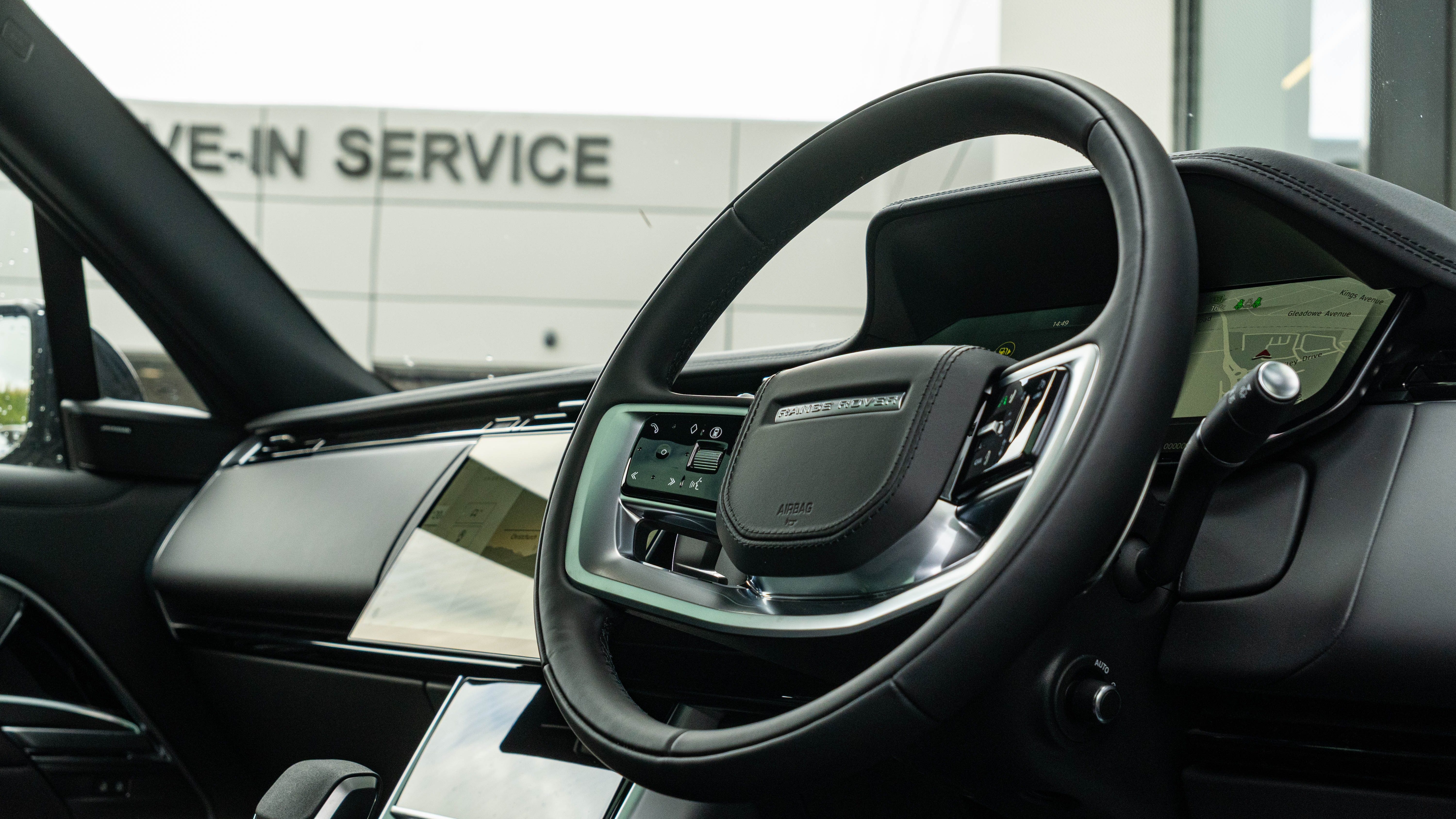 RANGE ROVER 3.0 D350 SE 4DR AUTO ESTATE