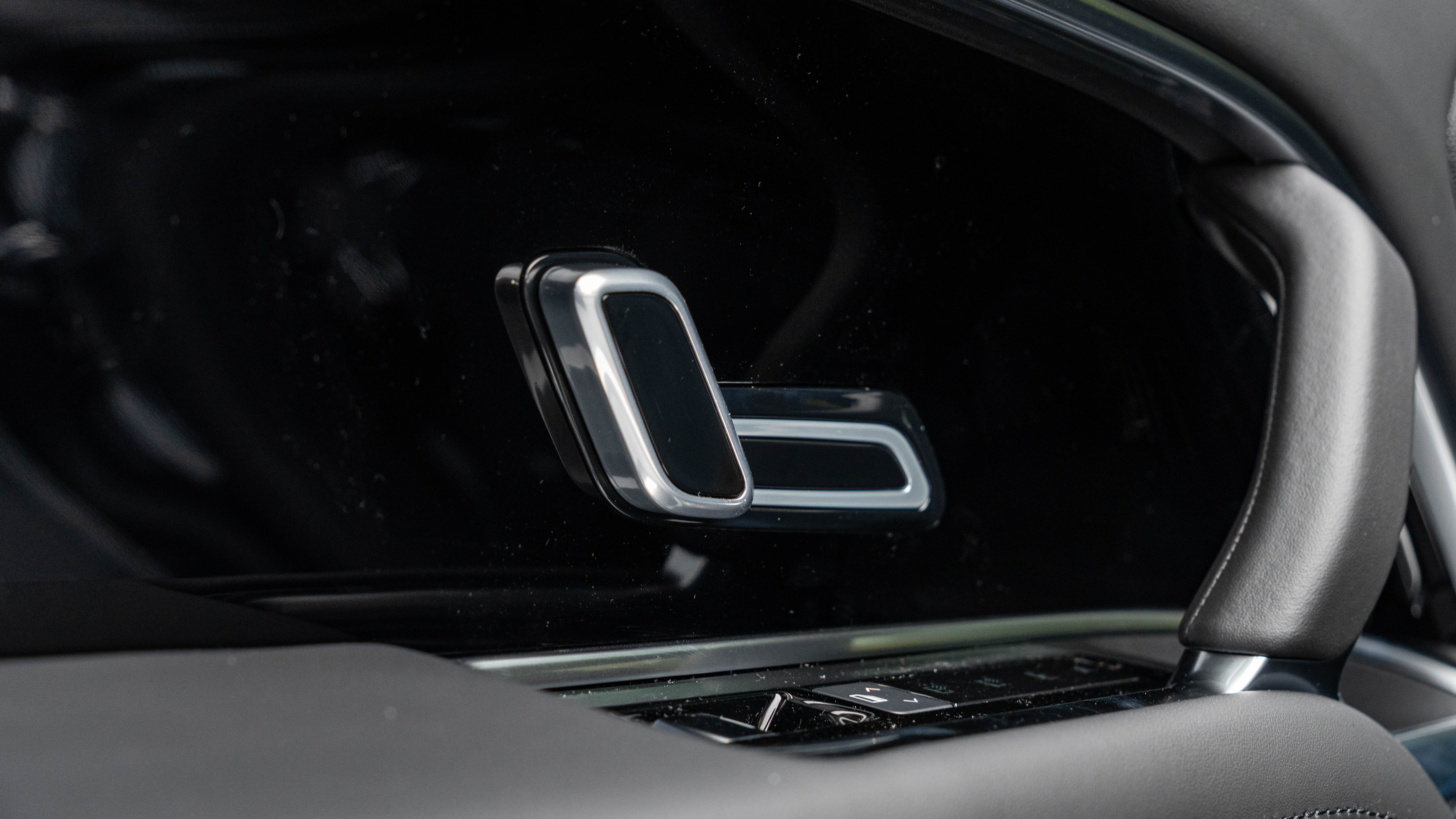 RANGE ROVER 3.0 D350 SE 4DR AUTO ESTATE