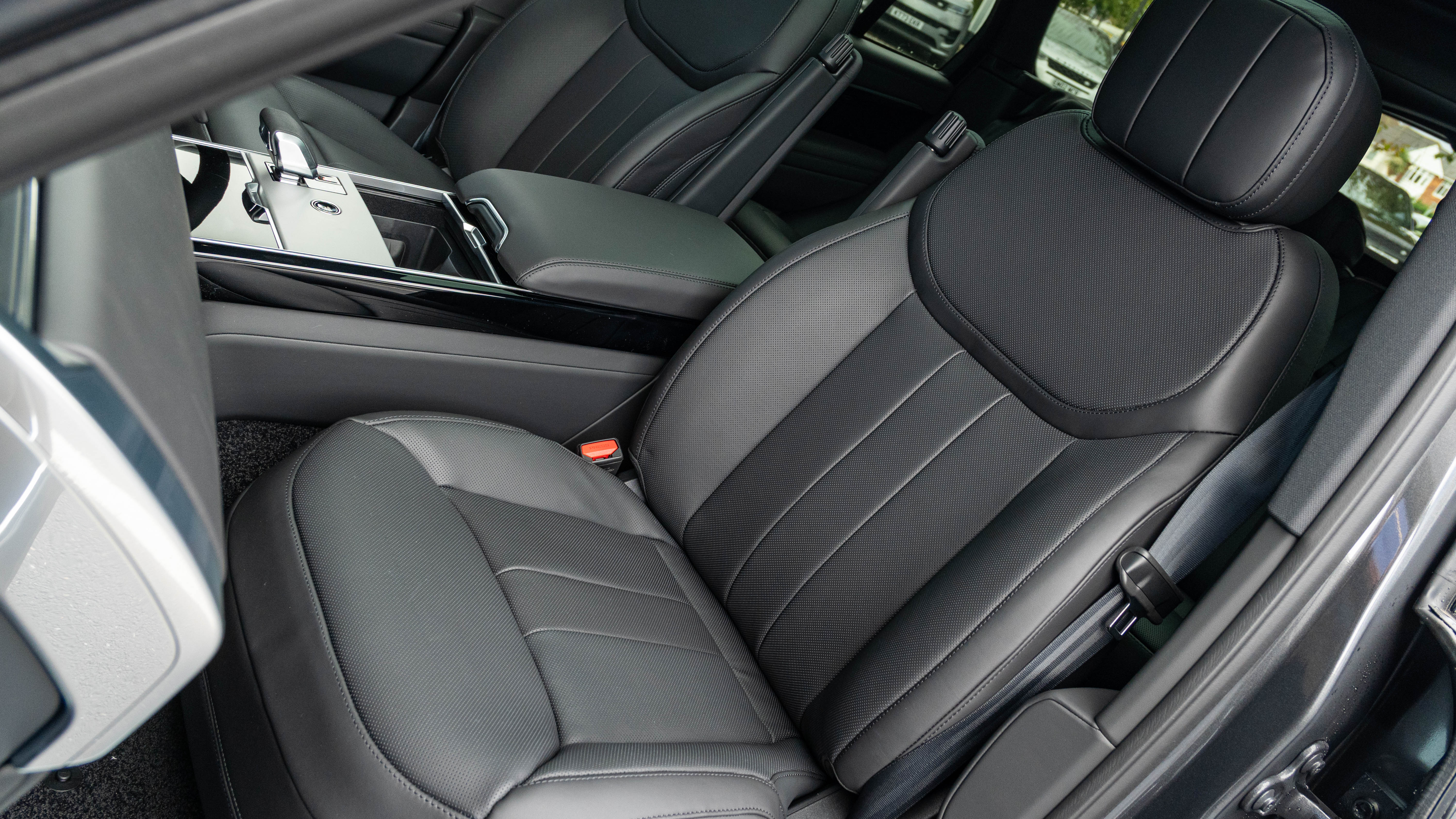 RANGE ROVER 3.0 D350 SE 4DR AUTO ESTATE