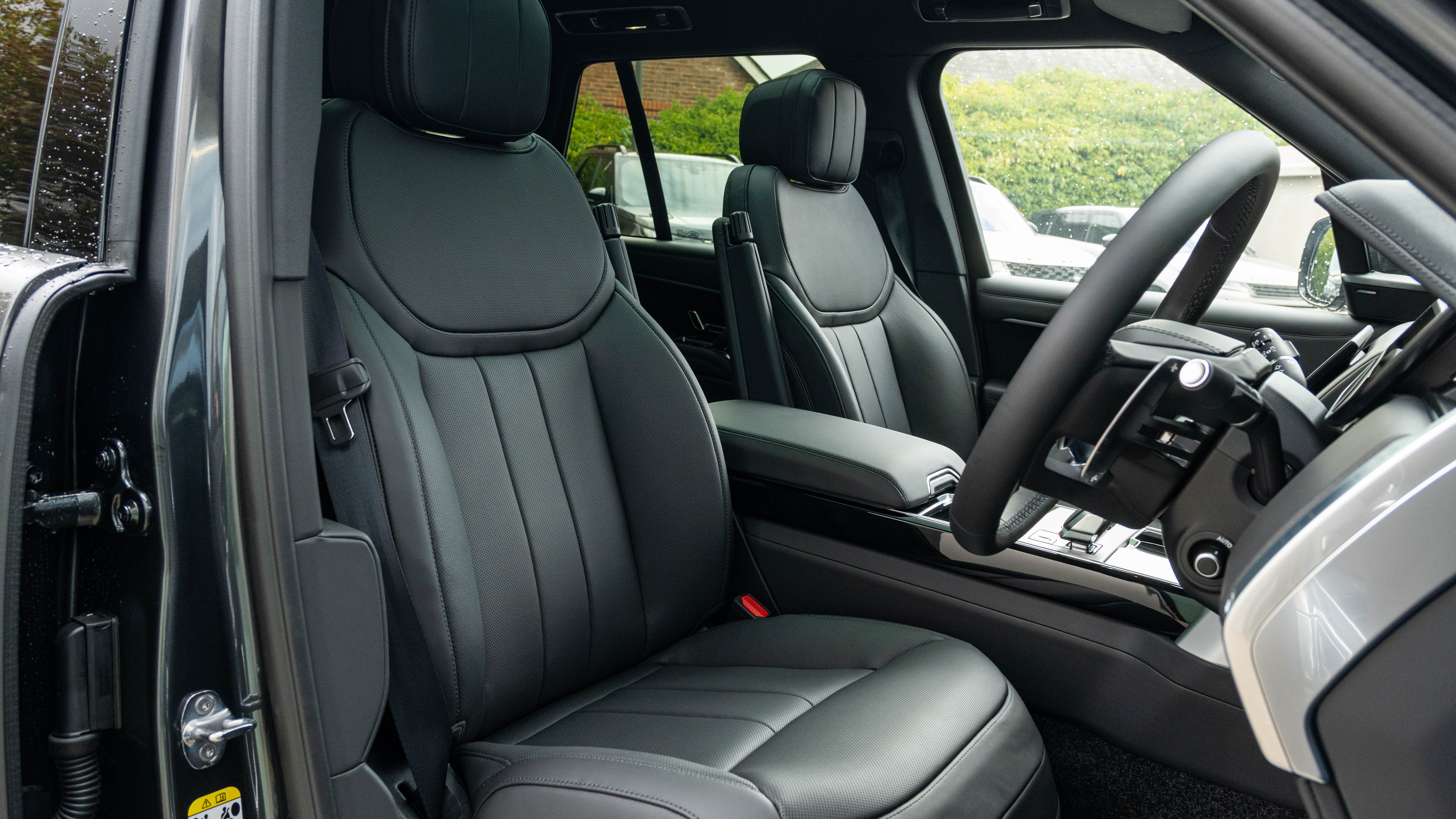 RANGE ROVER 3.0 D350 SE 4DR AUTO ESTATE