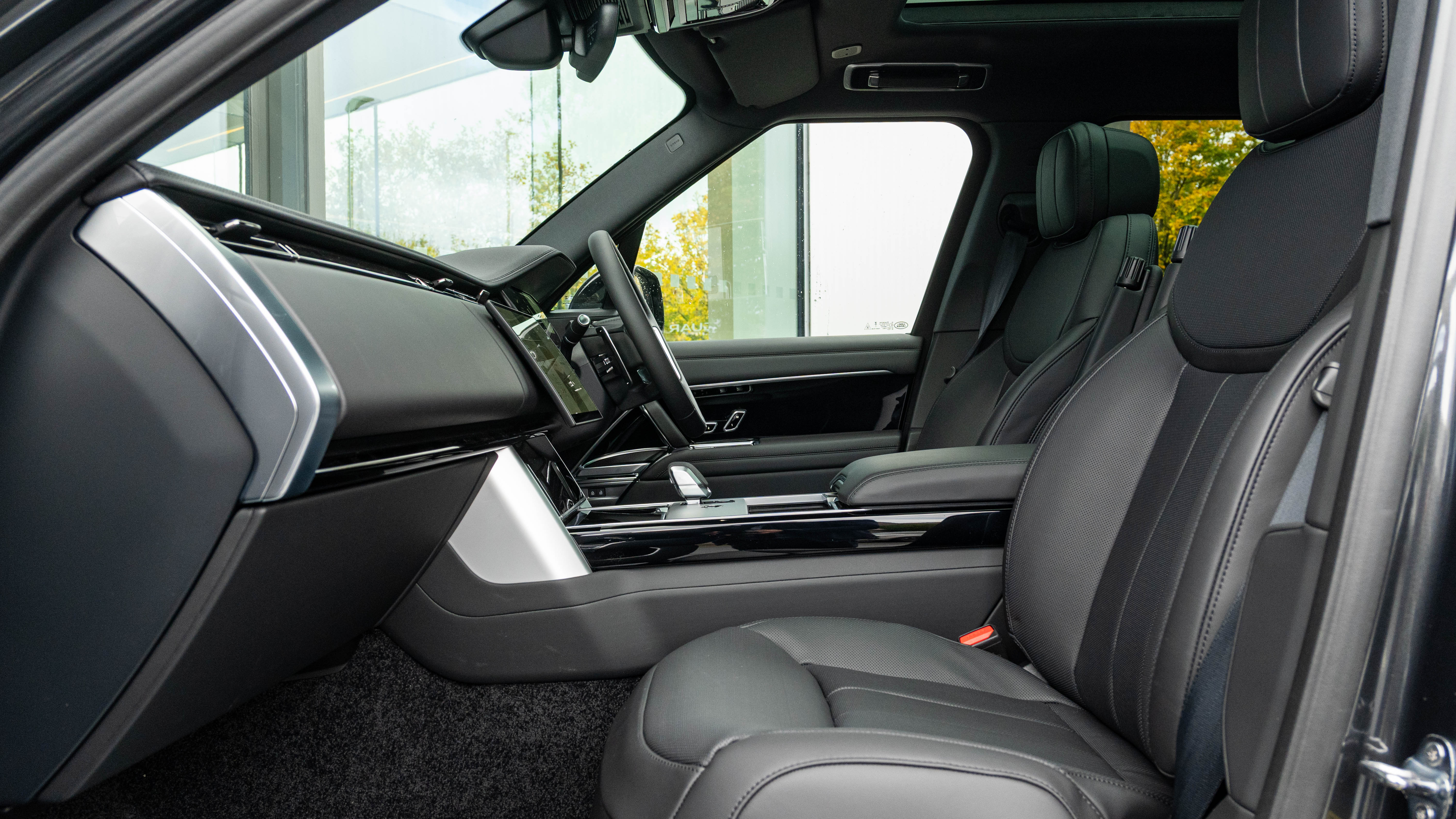 RANGE ROVER 3.0 D350 SE 4DR AUTO ESTATE