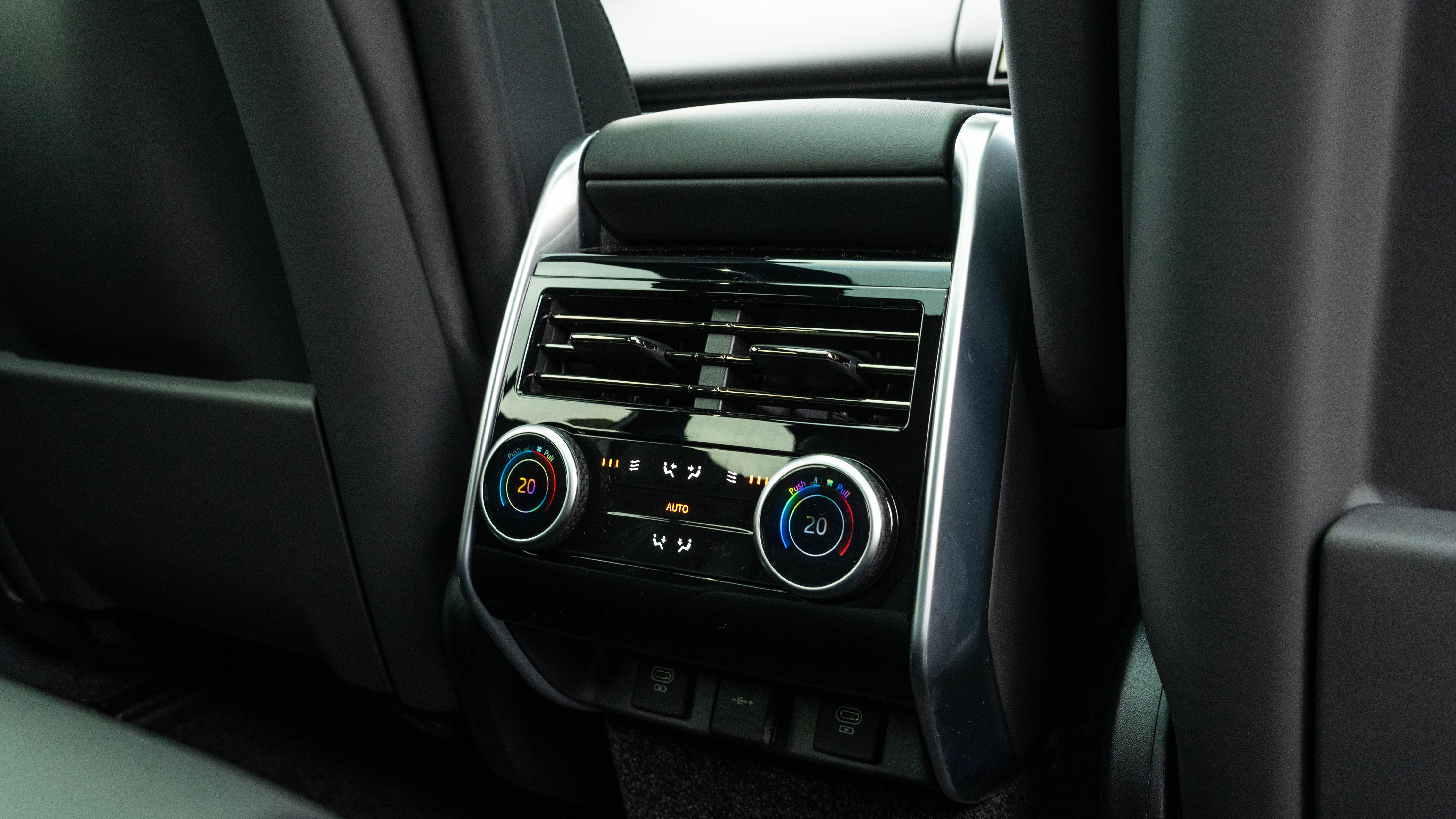 RANGE ROVER 3.0 D350 SE 4DR AUTO ESTATE