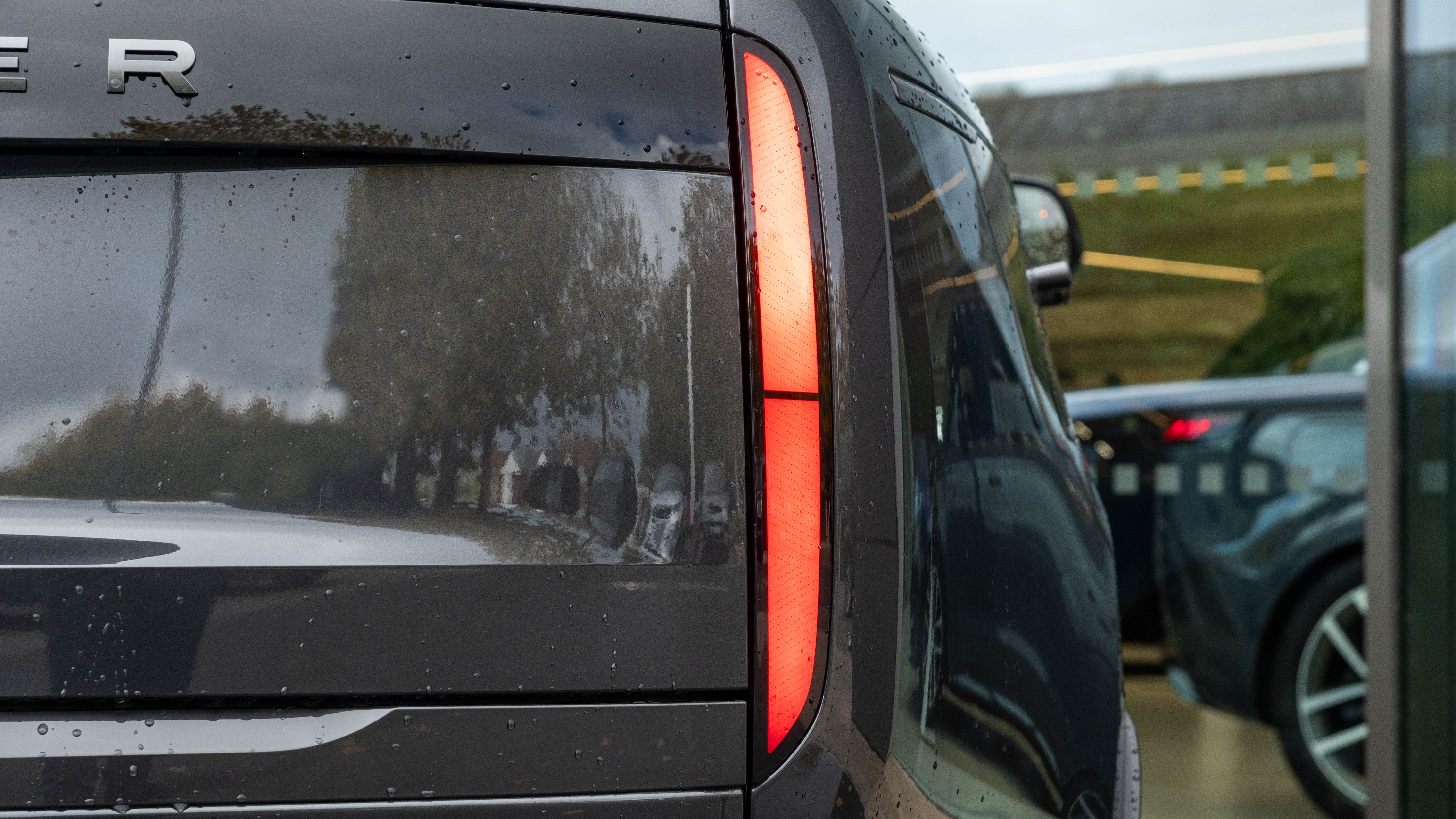 RANGE ROVER 3.0 D350 SE 4DR AUTO ESTATE