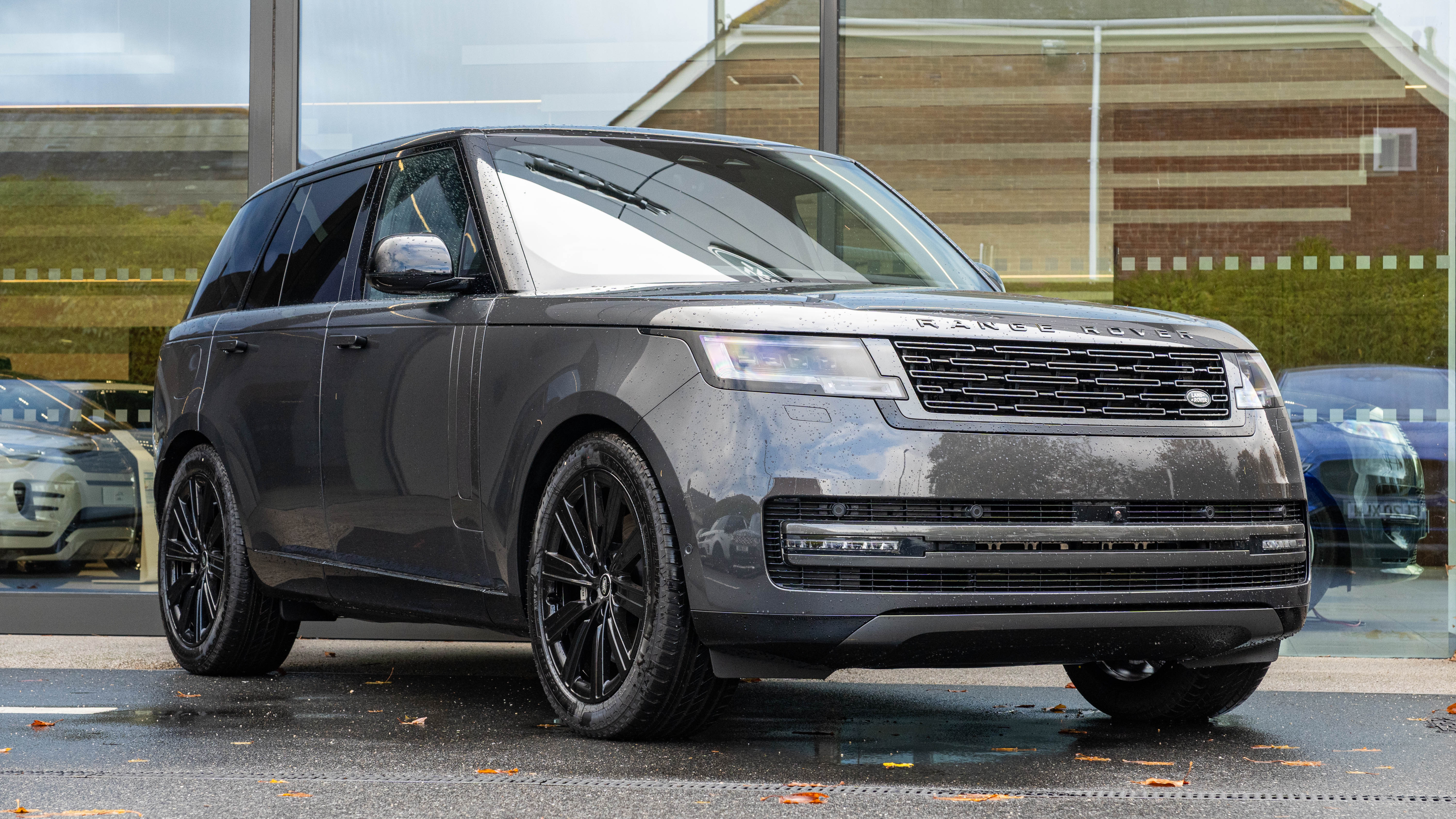 RANGE ROVER 3.0 D350 SE 4DR AUTO ESTATE