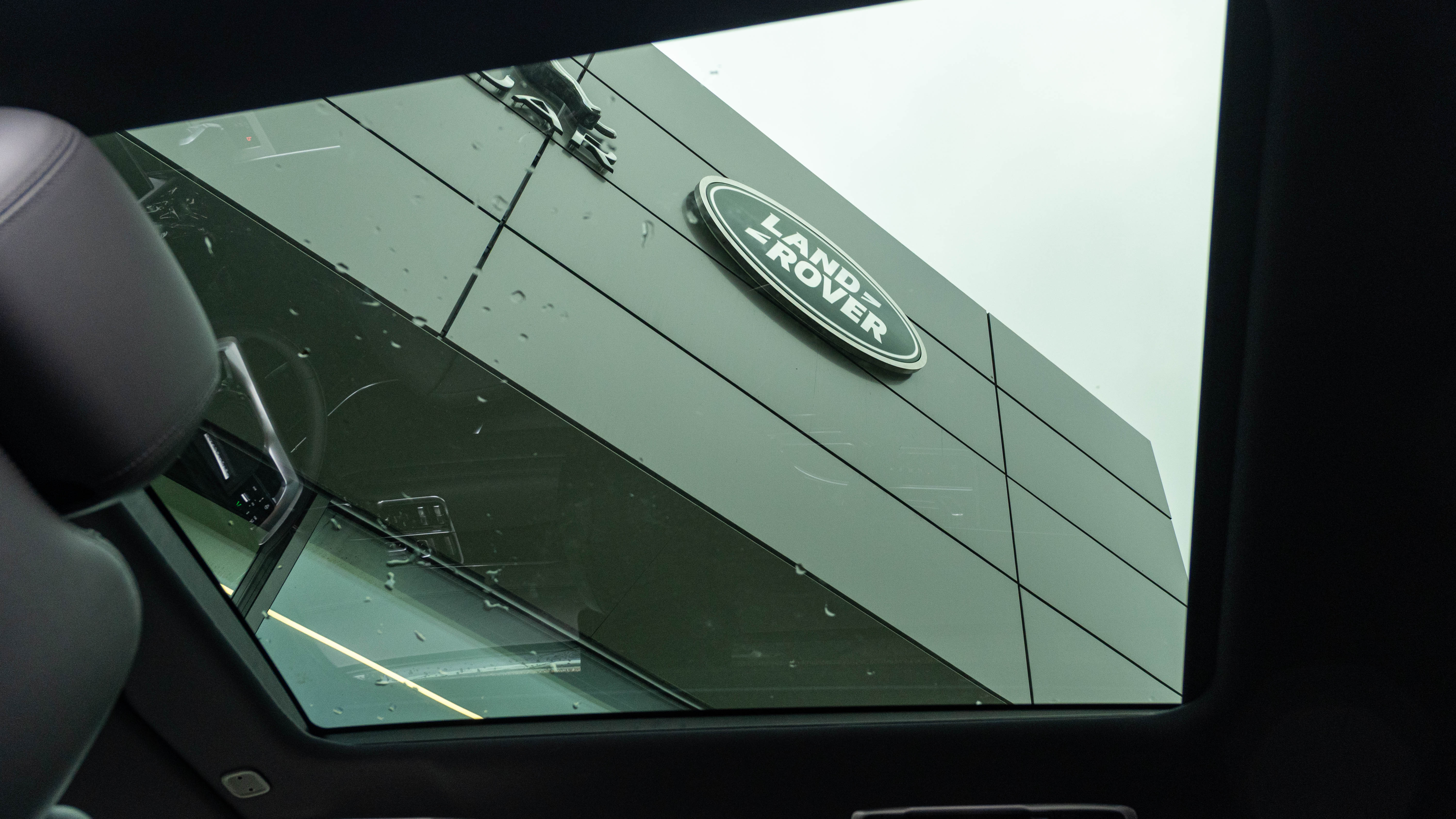 RANGE ROVER 3.0 D350 SE 4DR AUTO ESTATE