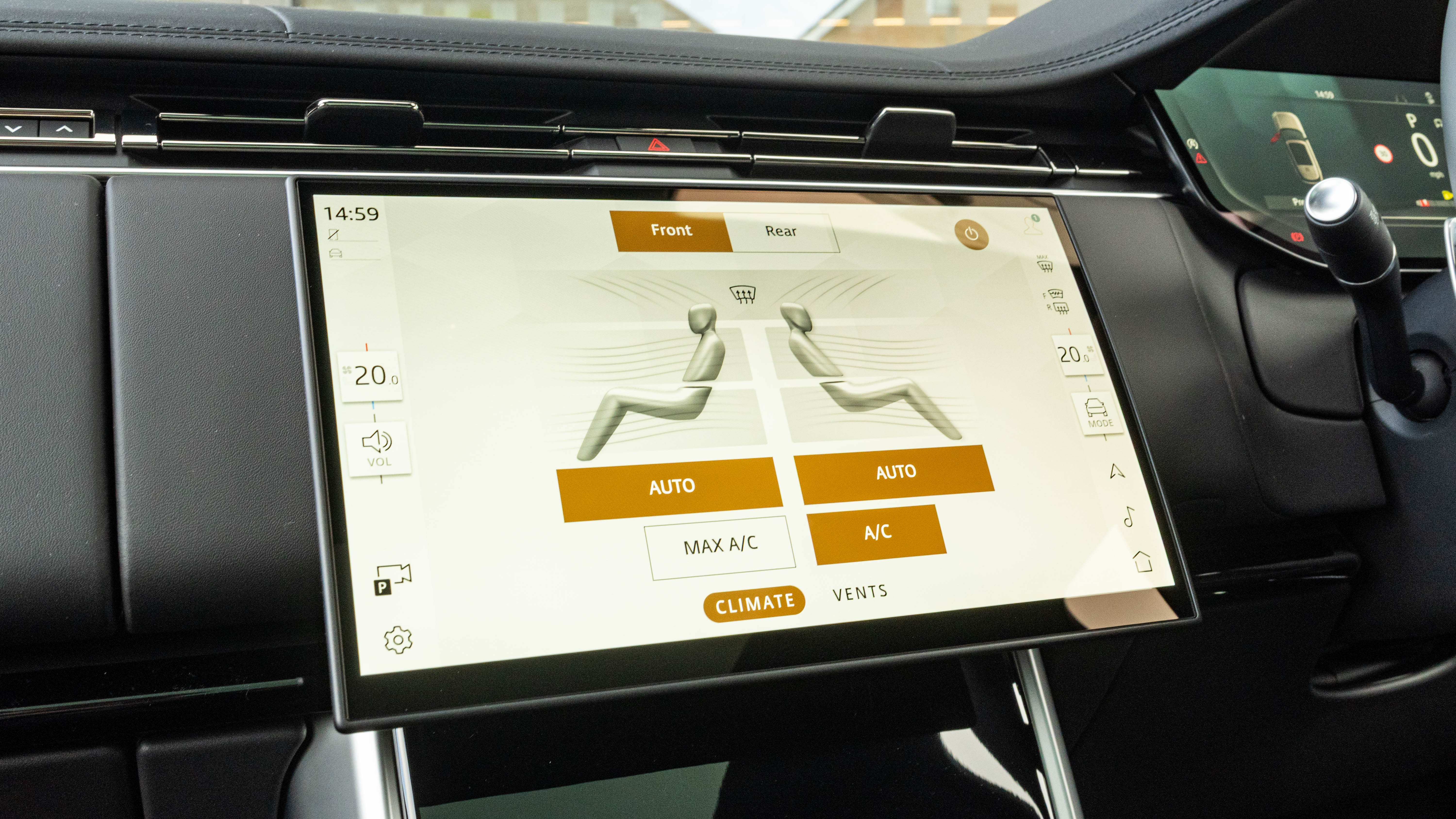 RANGE ROVER 3.0 D350 SE 4DR AUTO ESTATE