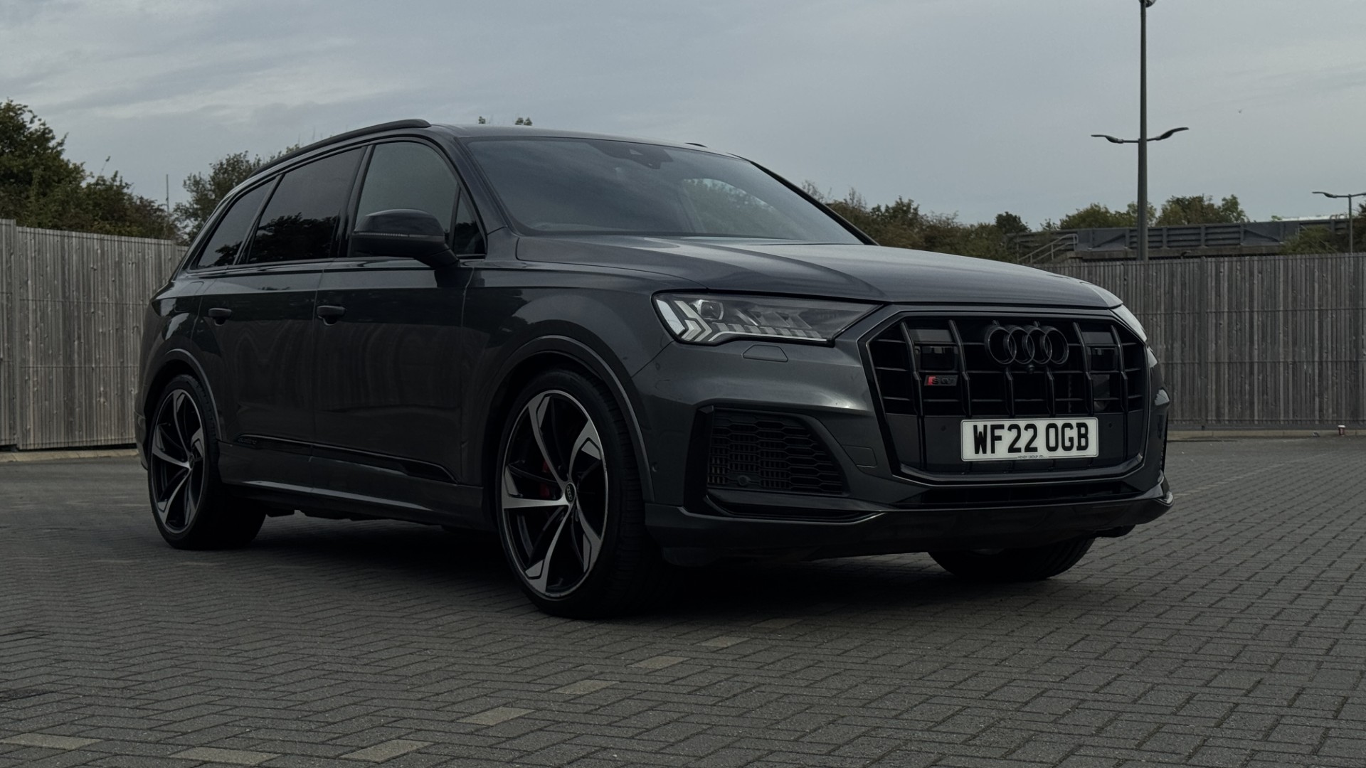 SQ7 TFSI QUATTRO BLACK EDITION TIPTRONIC