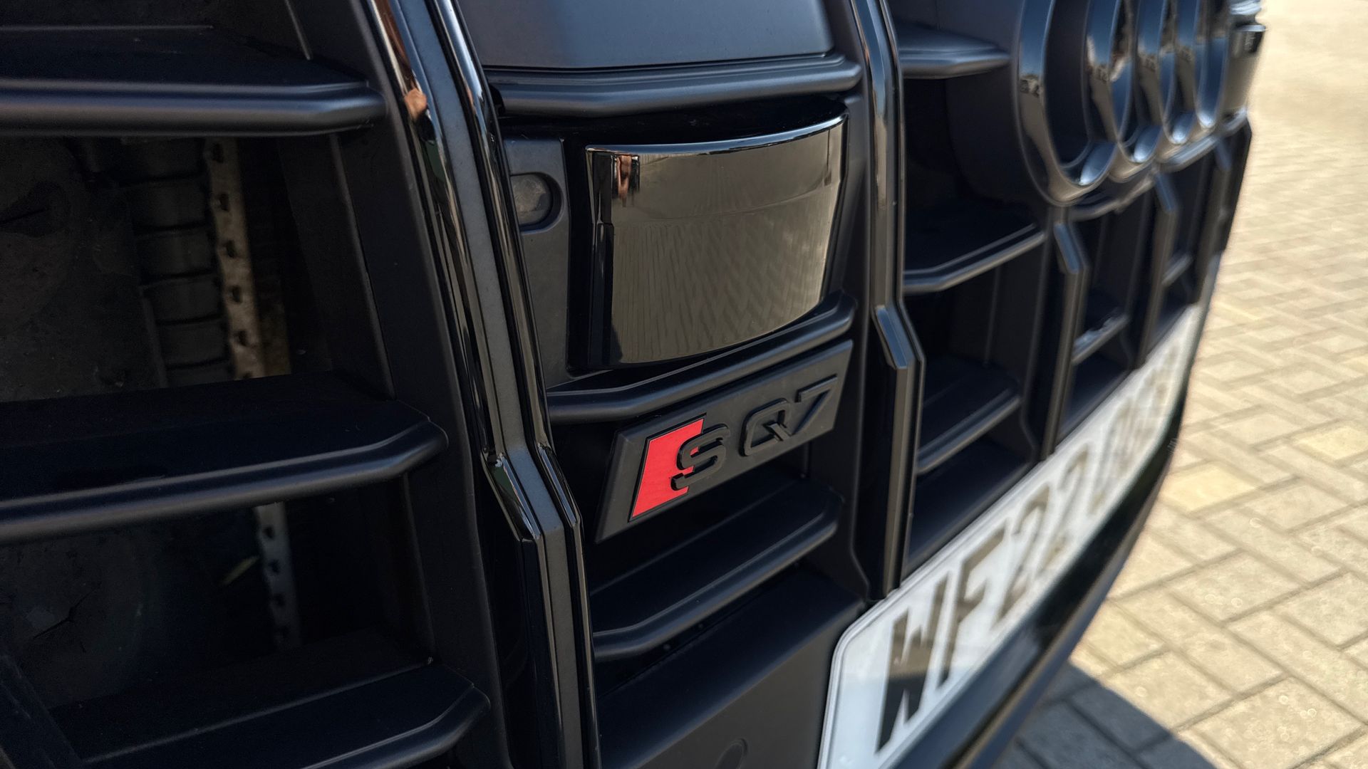 SQ7 TFSI QUATTRO BLACK EDITION TIPTRONIC