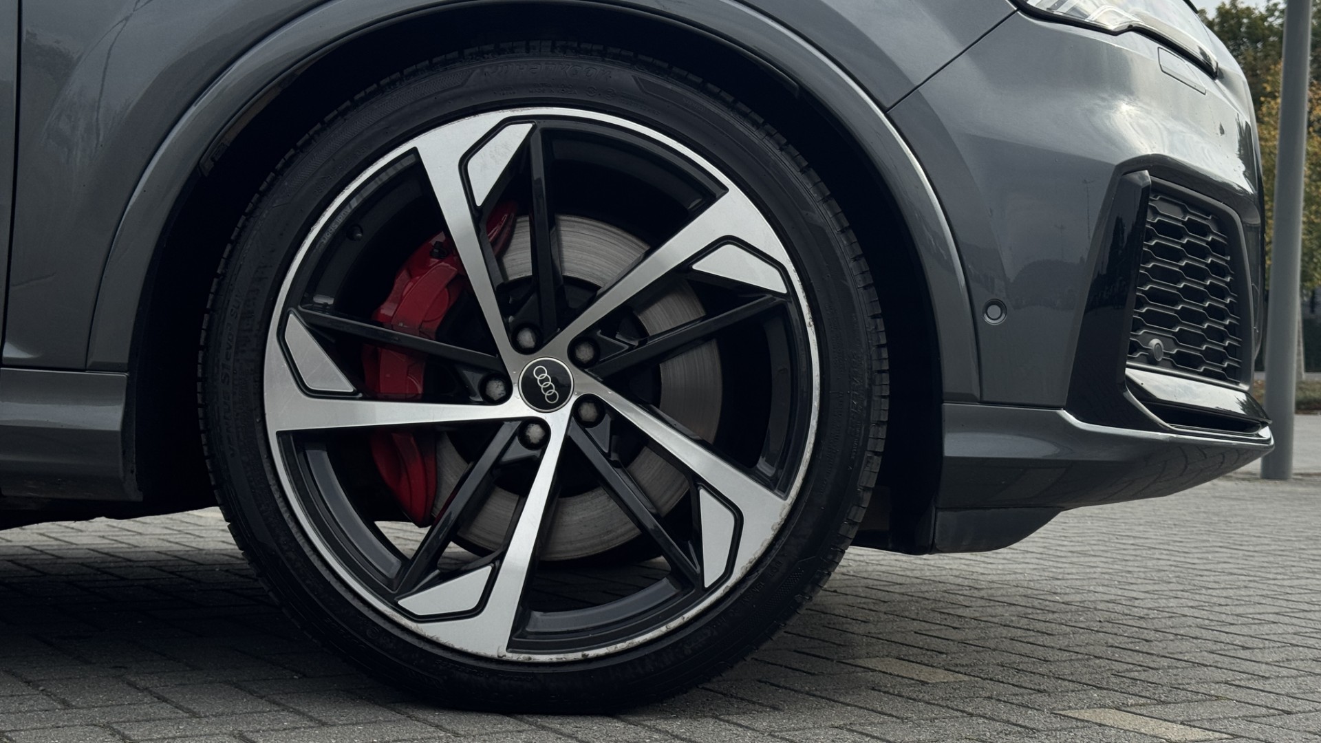 SQ7 TFSI QUATTRO BLACK EDITION TIPTRONIC