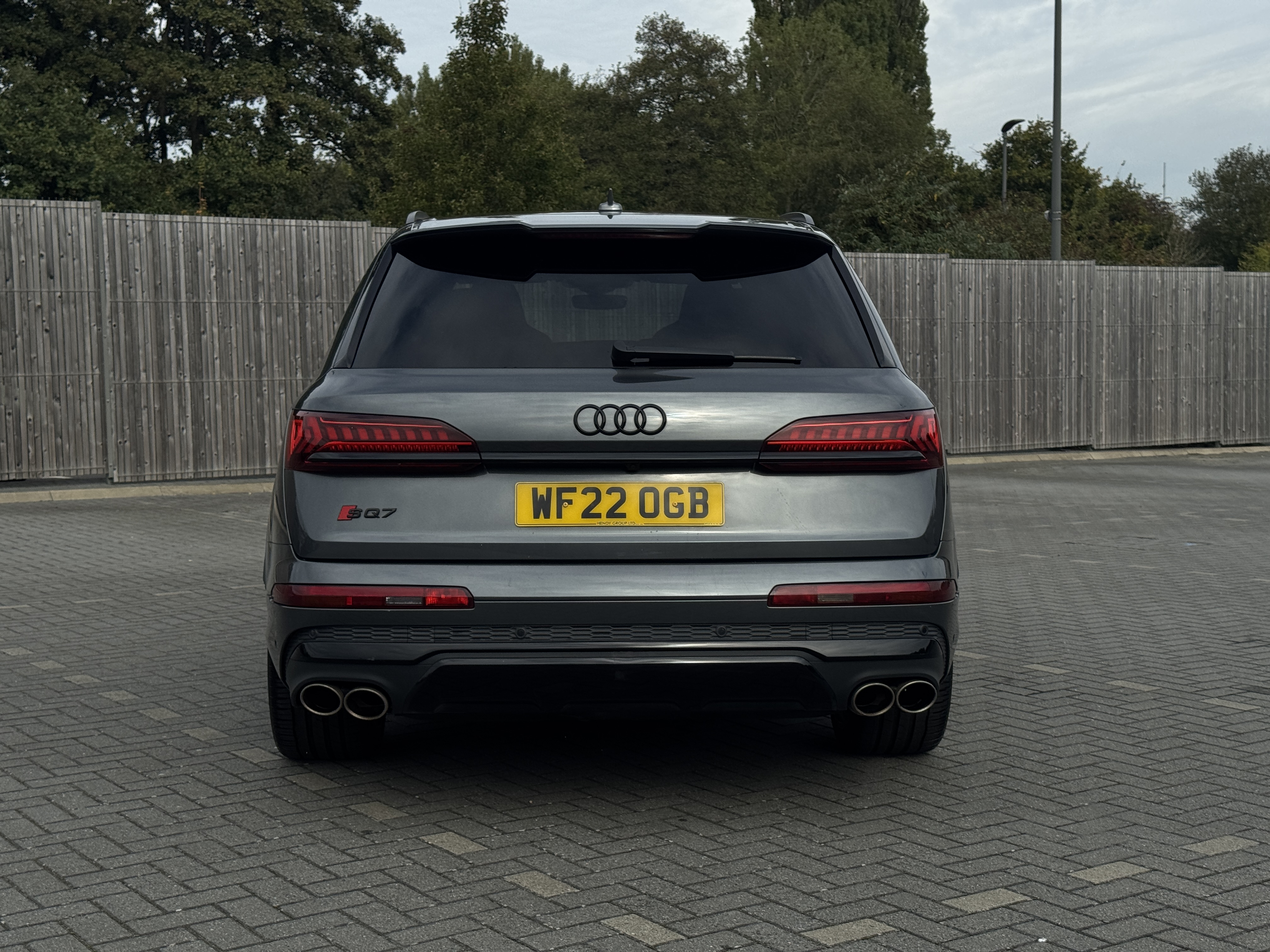 SQ7 TFSI QUATTRO BLACK EDITION TIPTRONIC