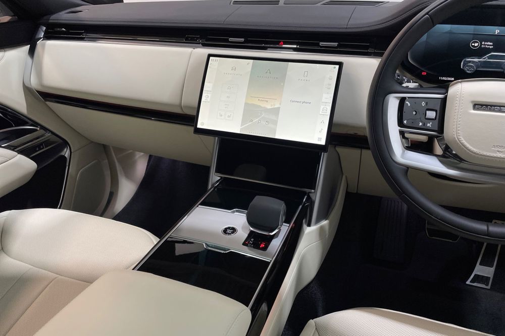 LAND ROVER RANGE ROVER