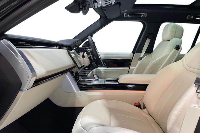 LAND ROVER RANGE ROVER P460E