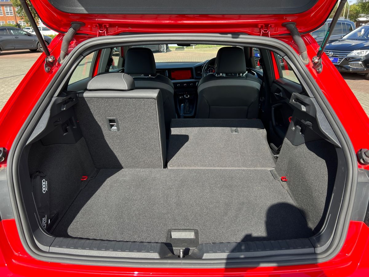 35 TFSI S TRONIC