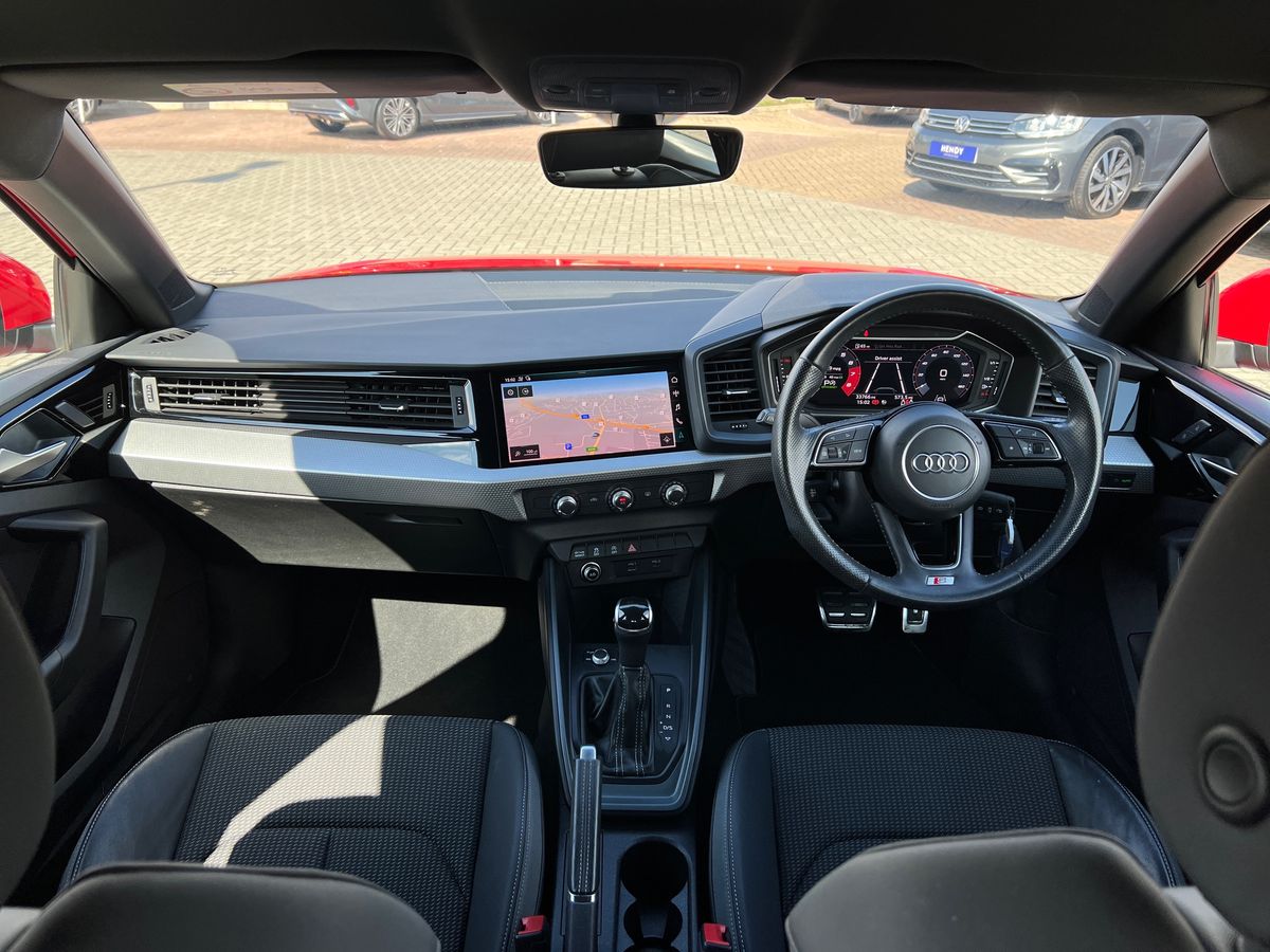 35 TFSI S TRONIC