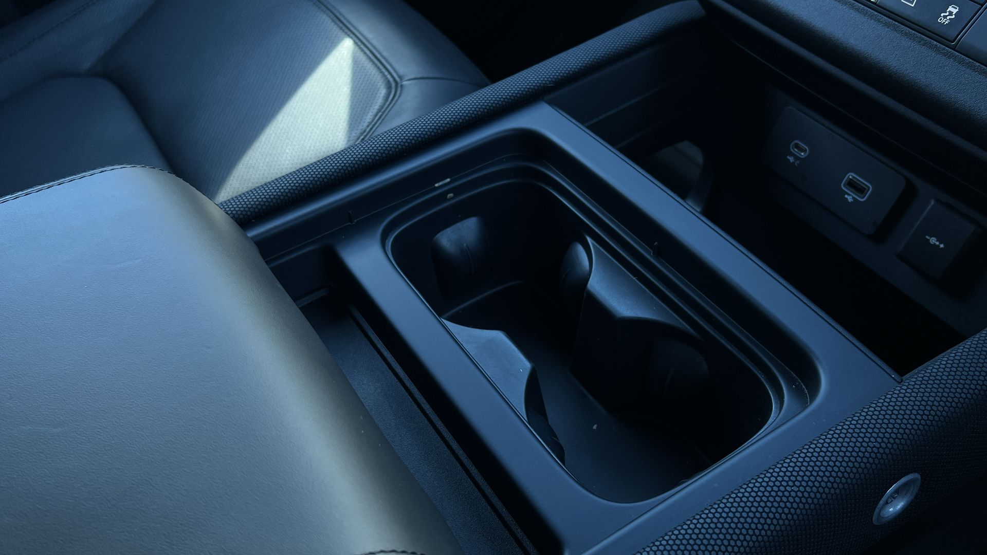 P525 V8 110