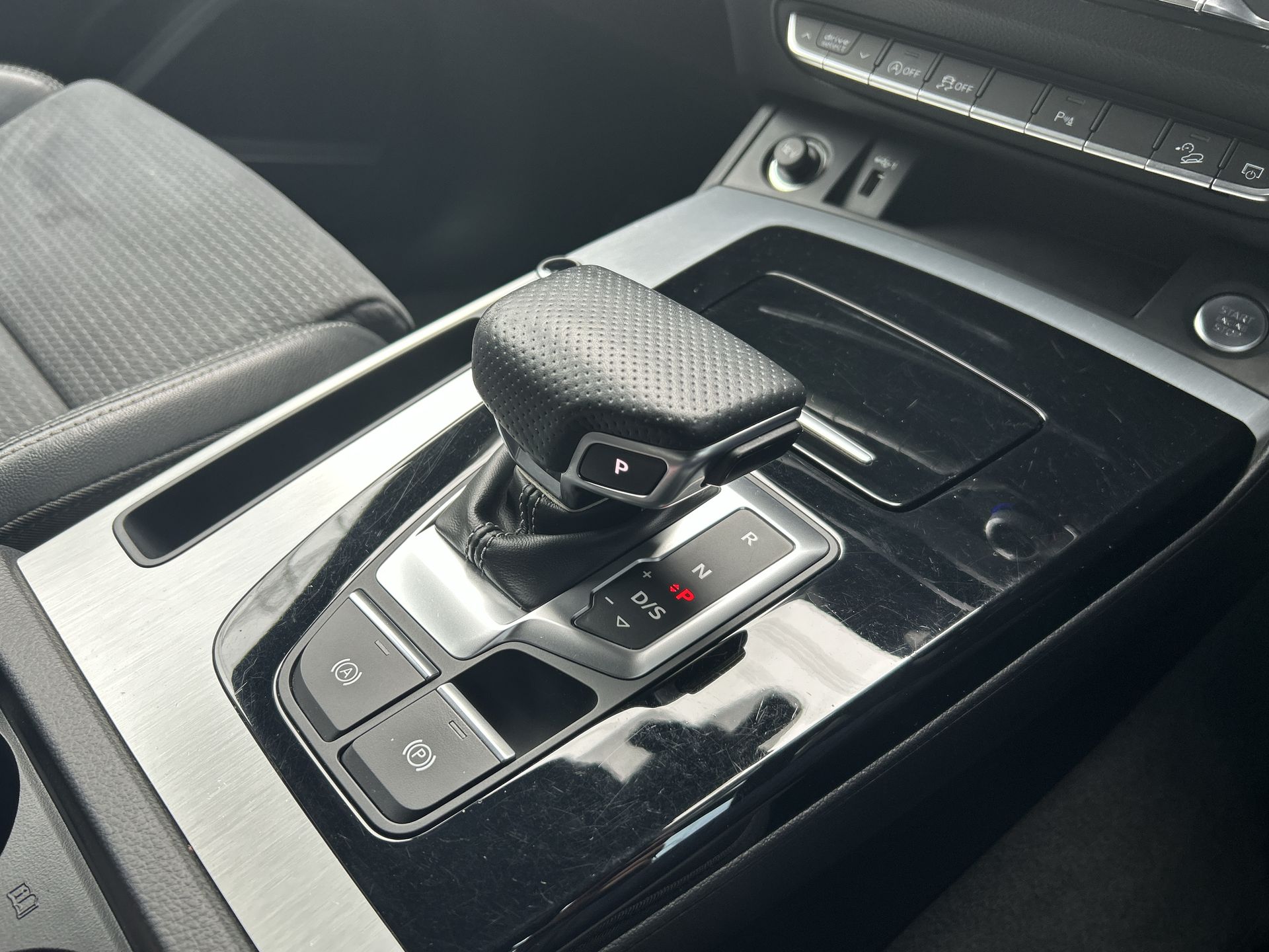 40 TDI QUATTRO S TRONIC