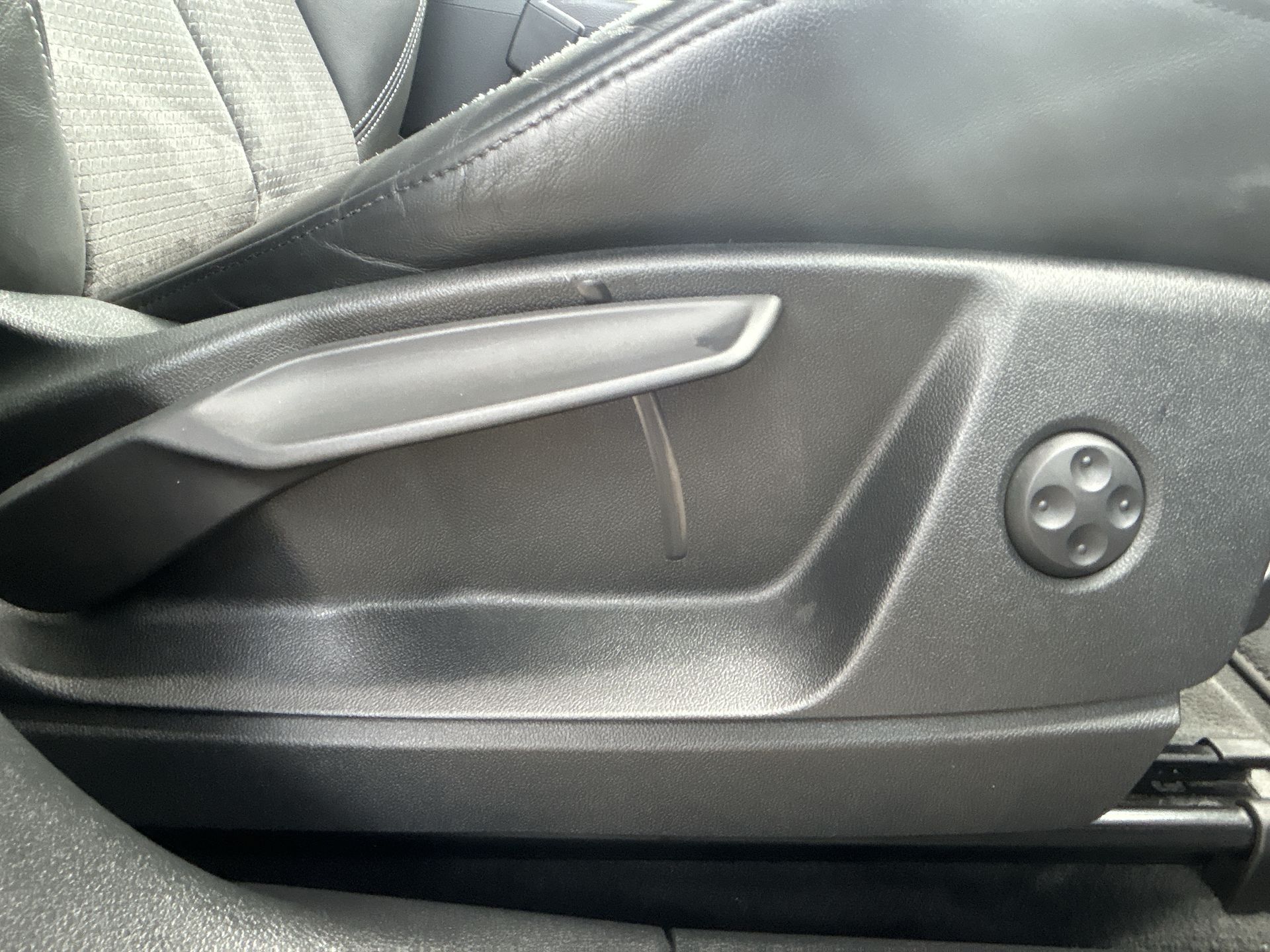 40 TDI QUATTRO S TRONIC