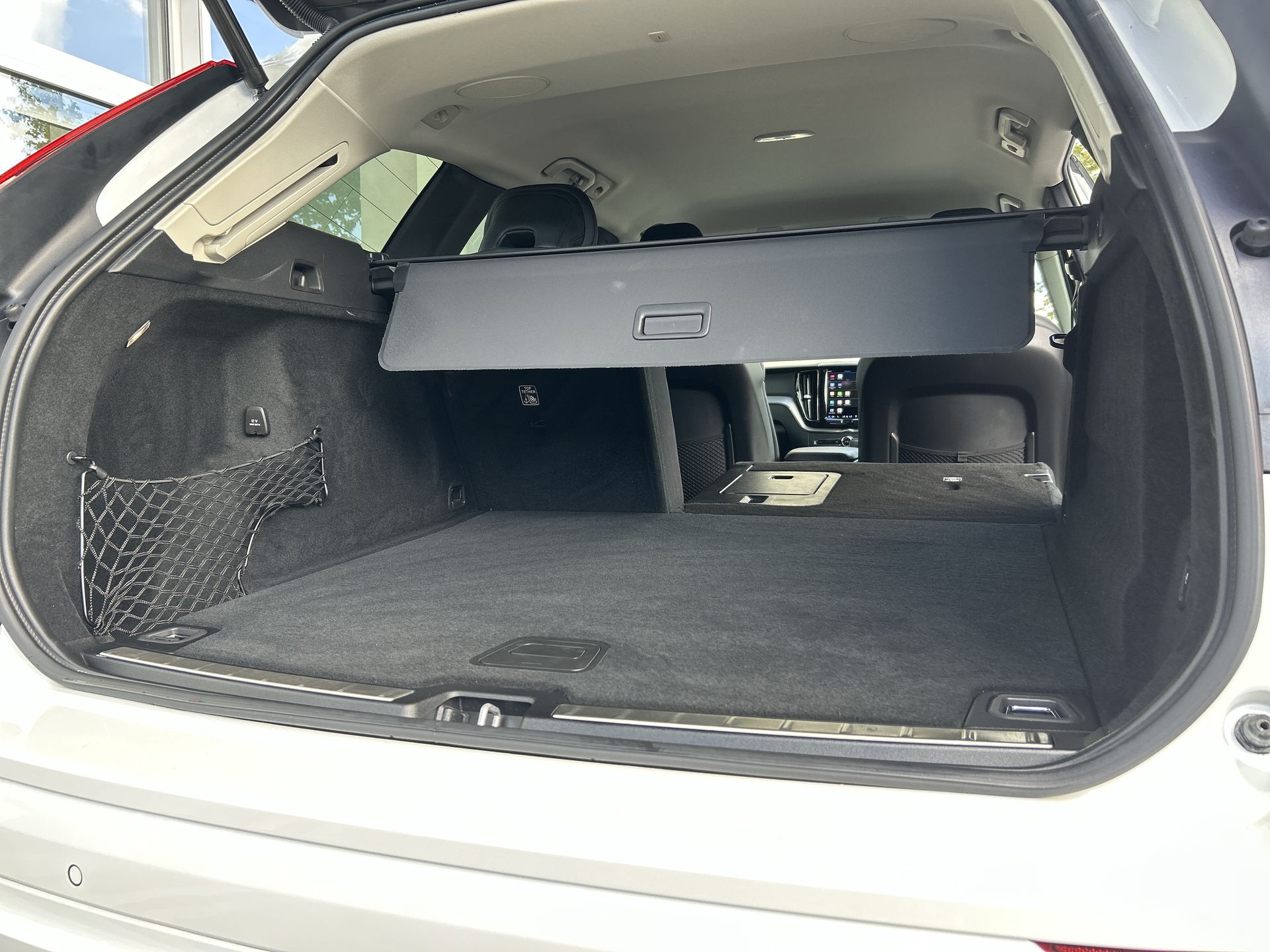 B4D DARK AWD GEARTRONIC