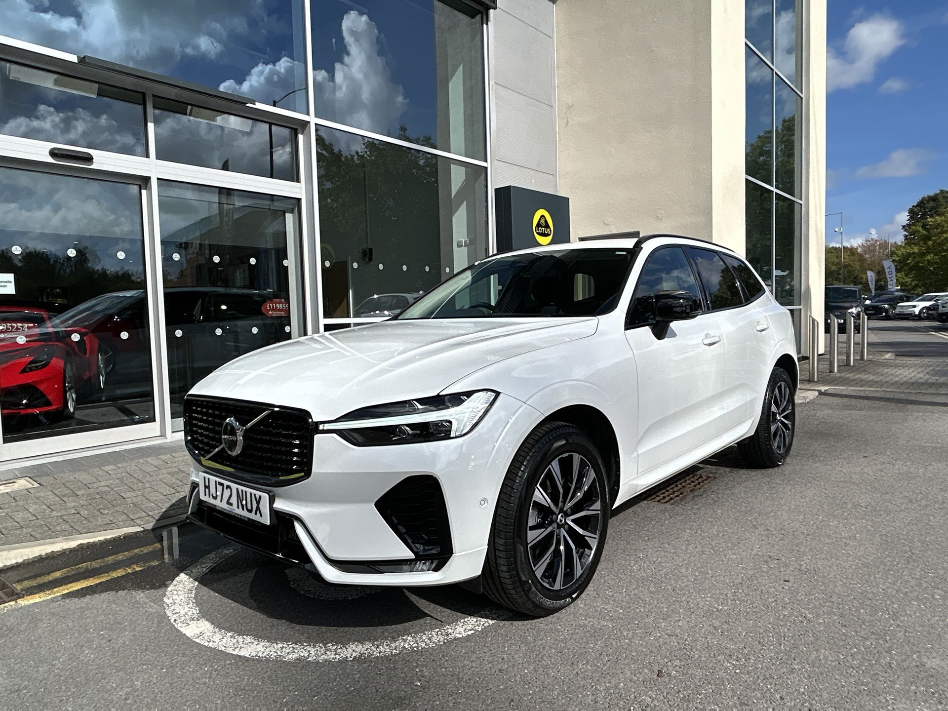 B4D DARK AWD GEARTRONIC