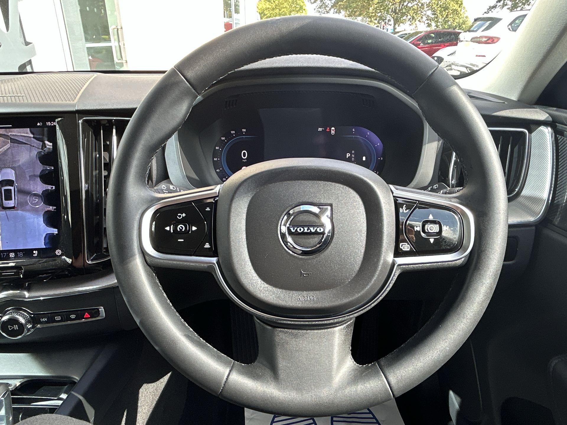 B4D DARK AWD GEARTRONIC