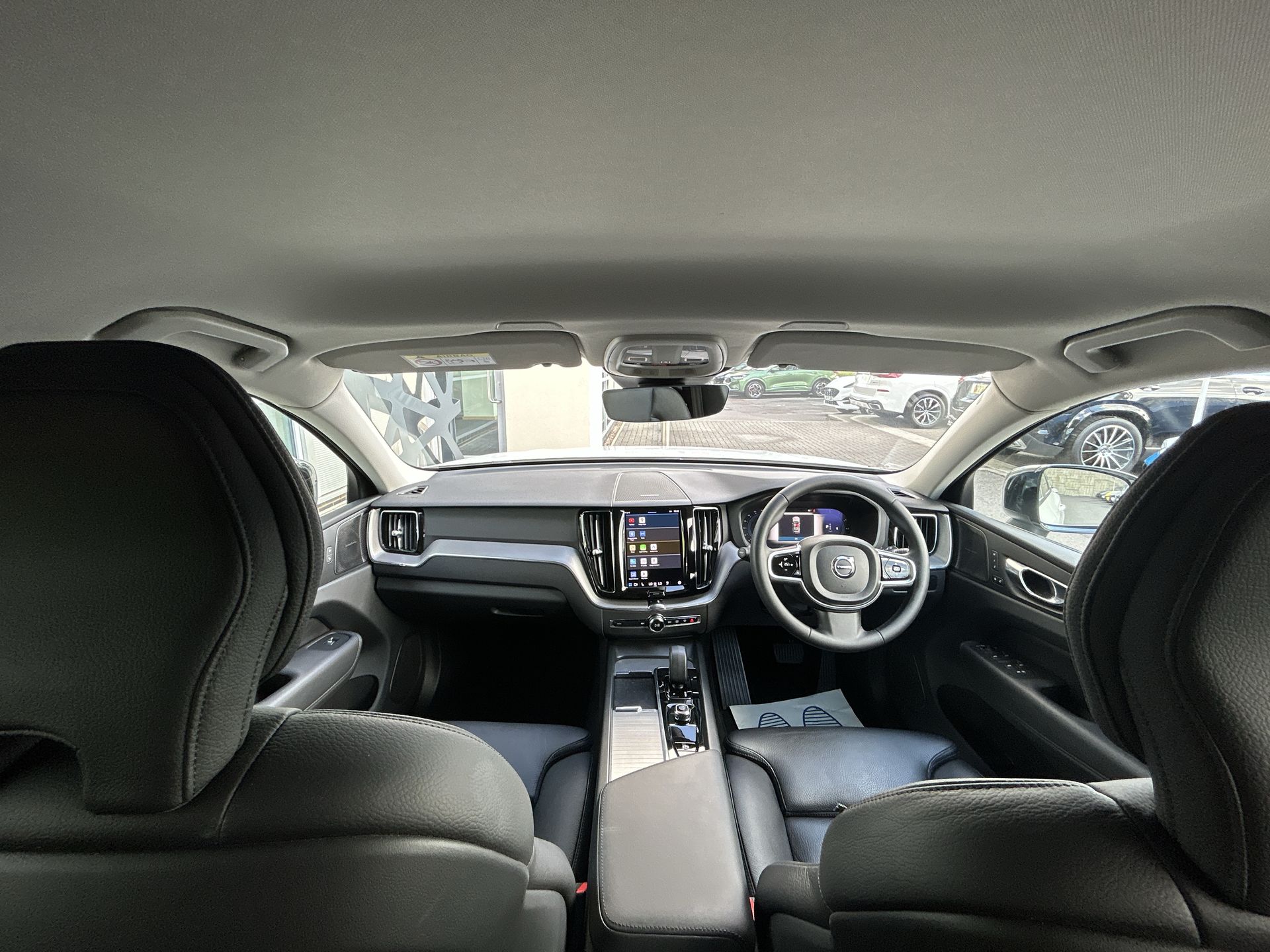 B4D DARK AWD GEARTRONIC