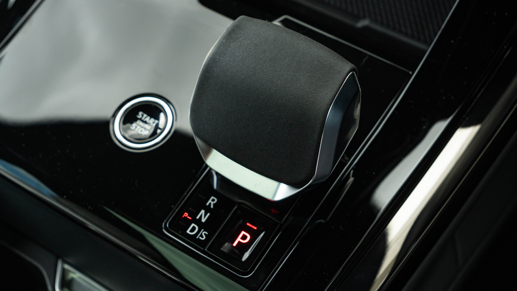 Land Rover RANGE ROVER SPORT, SUV, Borasco grey.