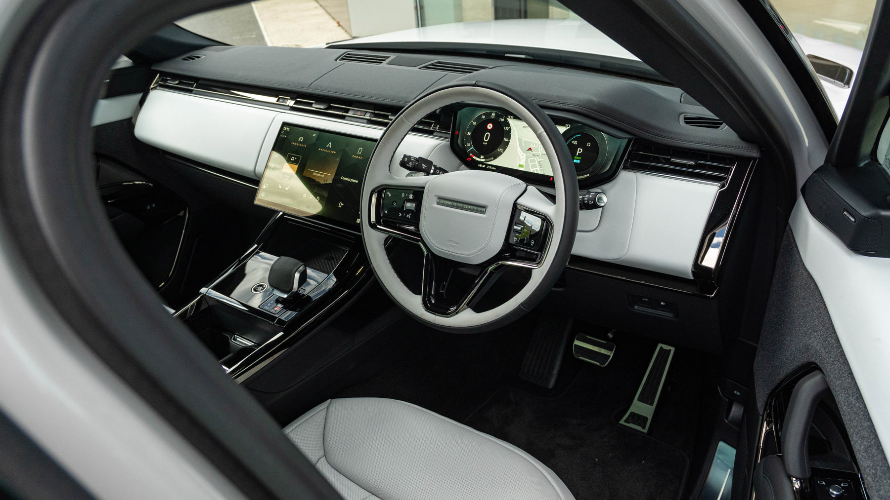 Land Rover RANGE ROVER SPORT, SUV, Borasco grey.