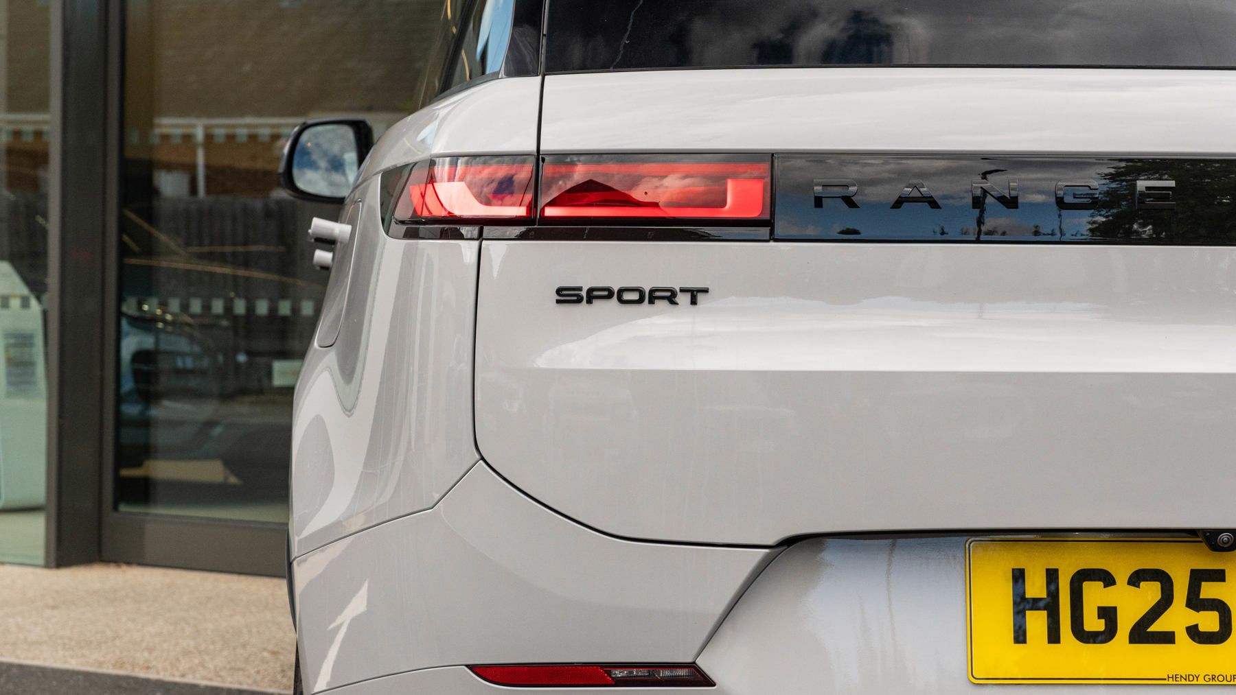 Land Rover RANGE ROVER SPORT, SUV, Borasco grey.