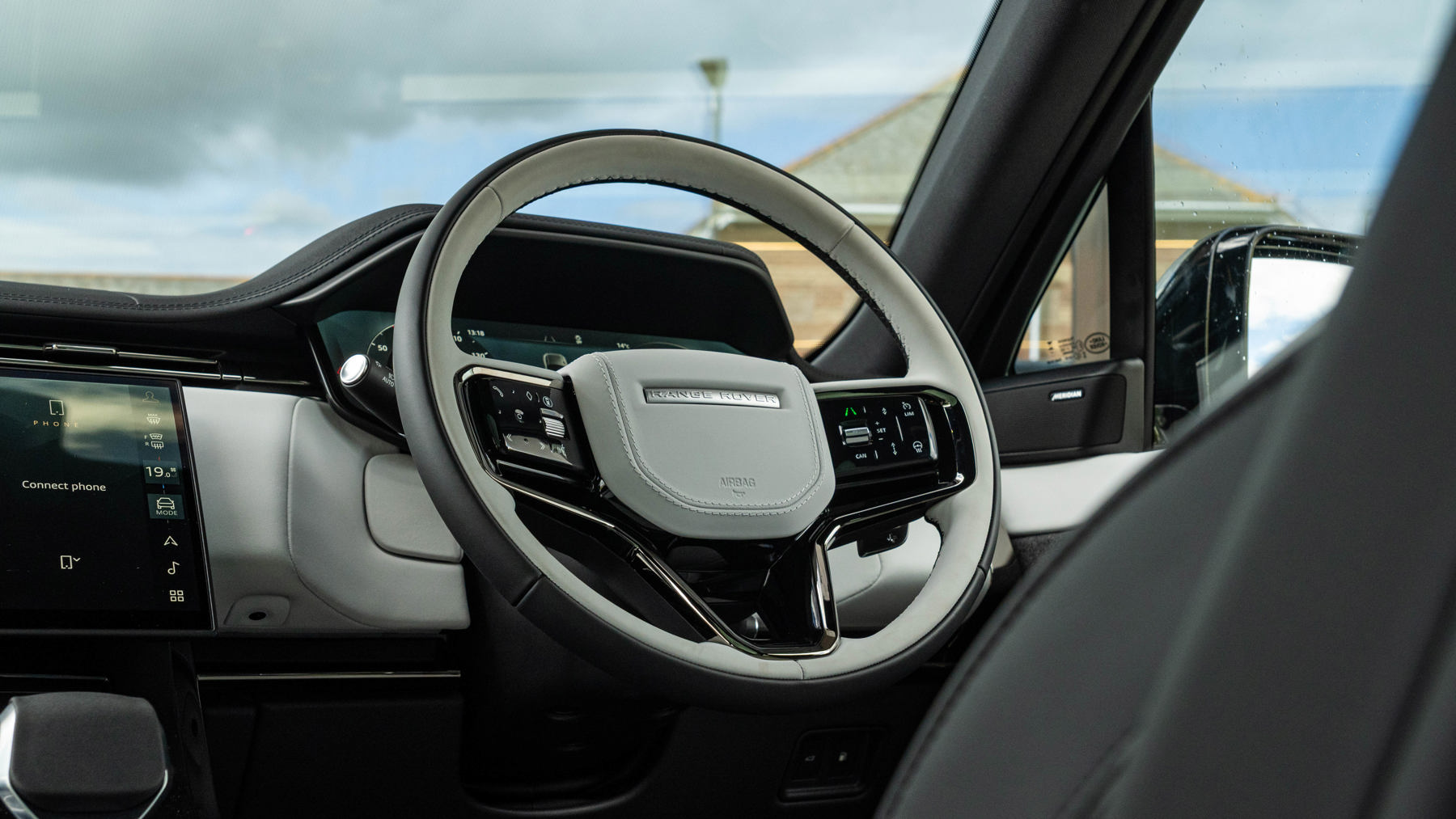 Land Rover RANGE ROVER SPORT, SUV, Borasco grey.