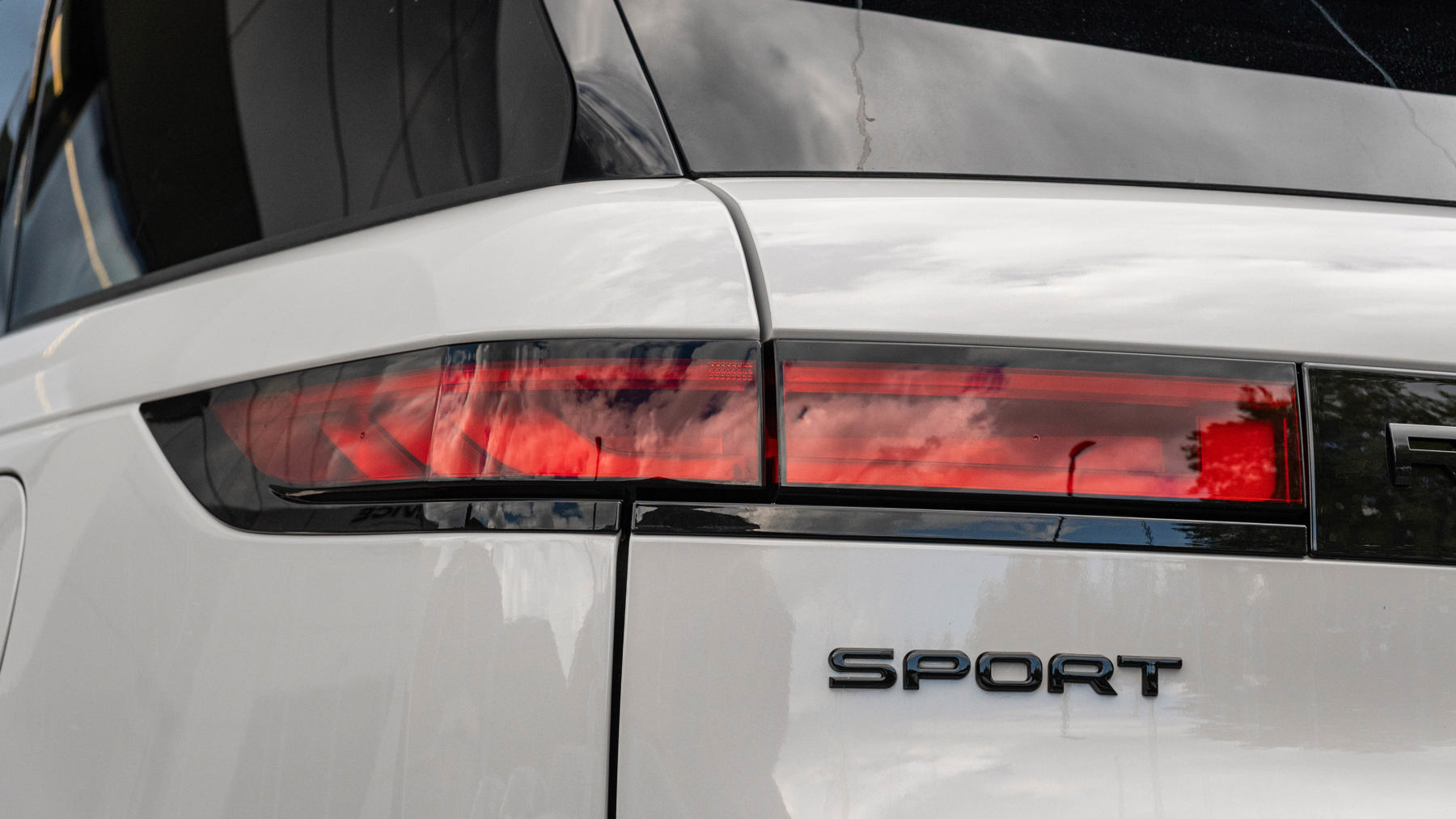 Land Rover RANGE ROVER SPORT, SUV, Borasco grey.