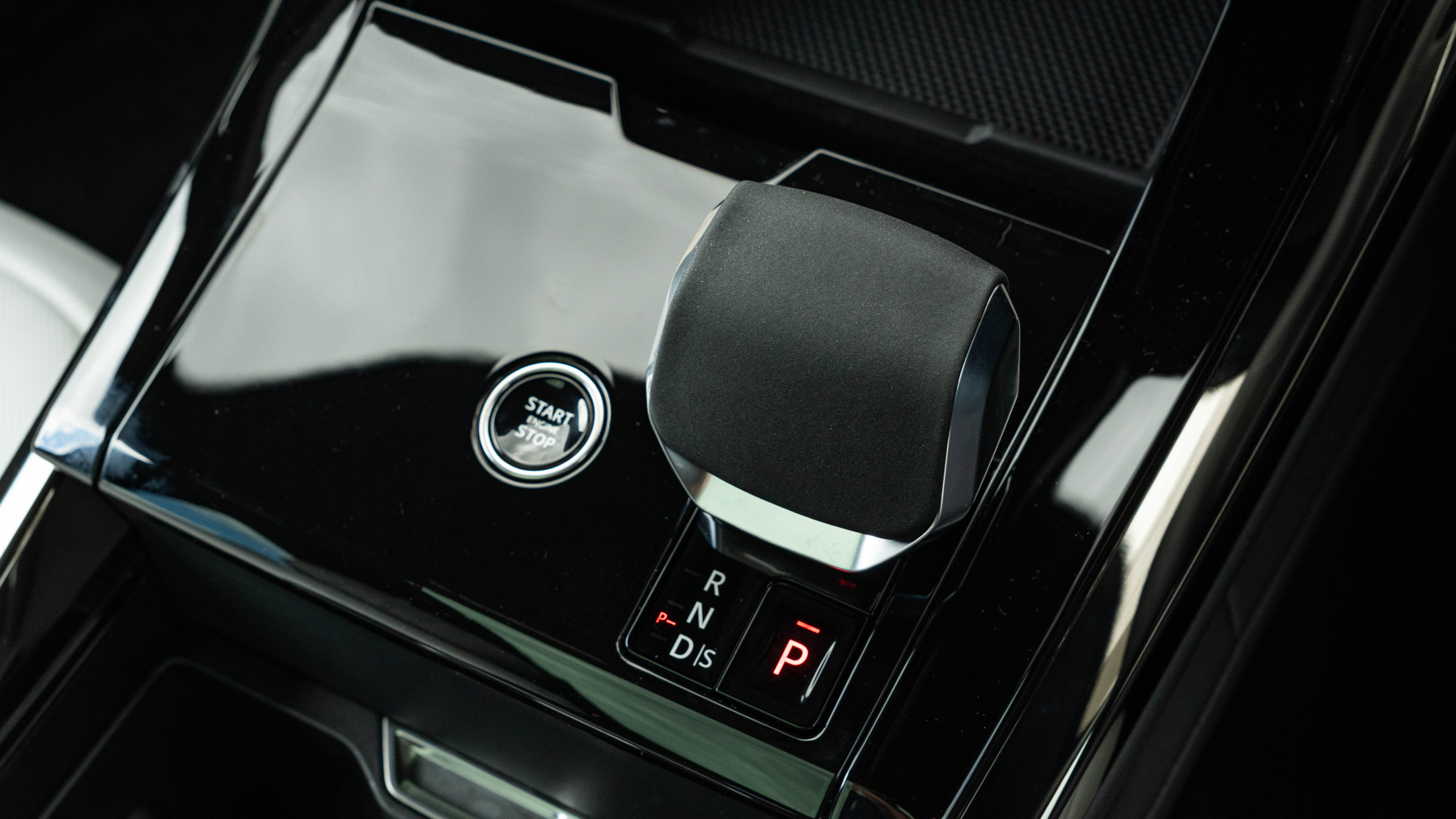 Land Rover RANGE ROVER SPORT, SUV, Borasco grey.
