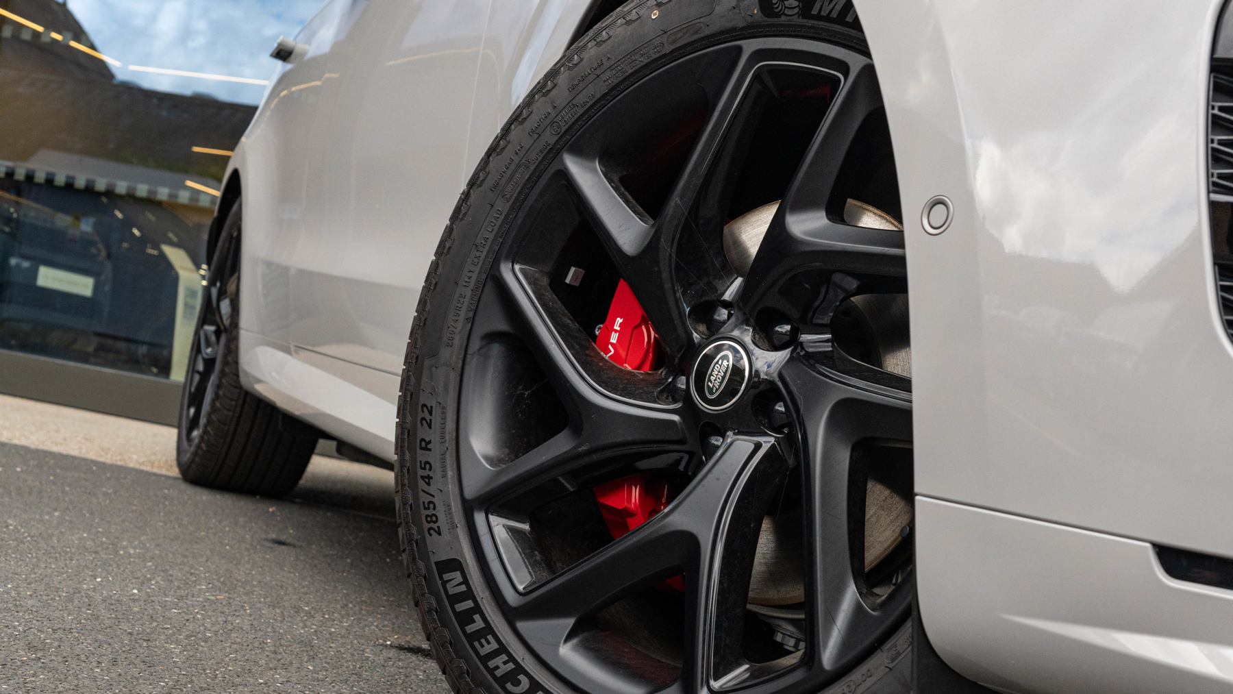 Land Rover RANGE ROVER SPORT, SUV, Borasco grey.