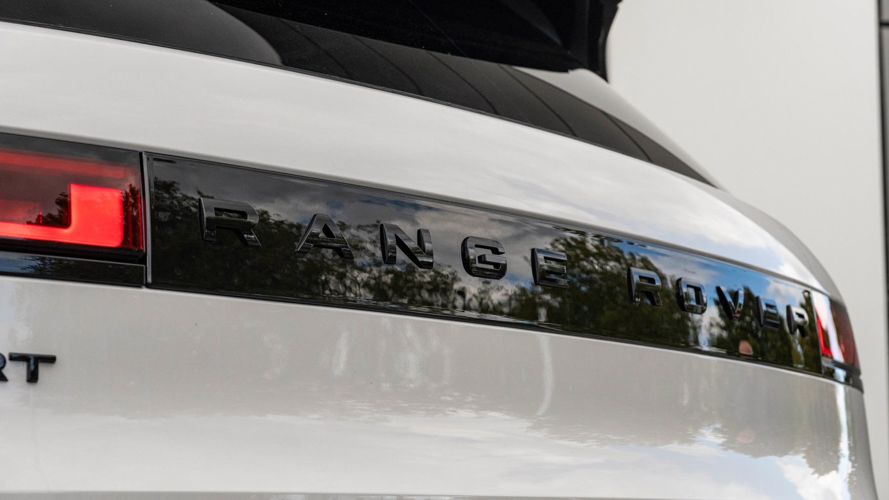 Land Rover RANGE ROVER SPORT, SUV, Borasco grey.